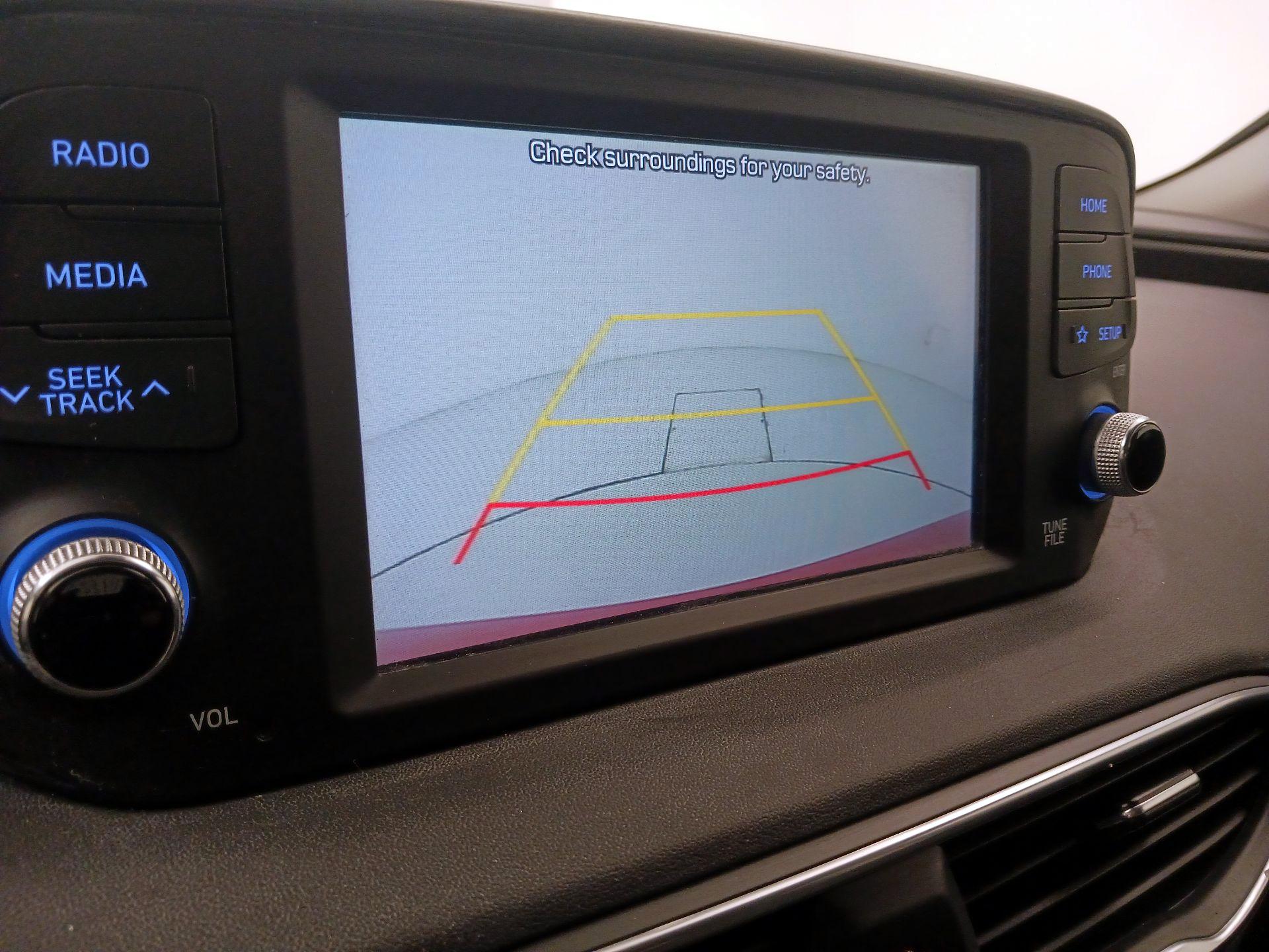 Thumbnail: 2020 Hyundai Santa Fe - 14