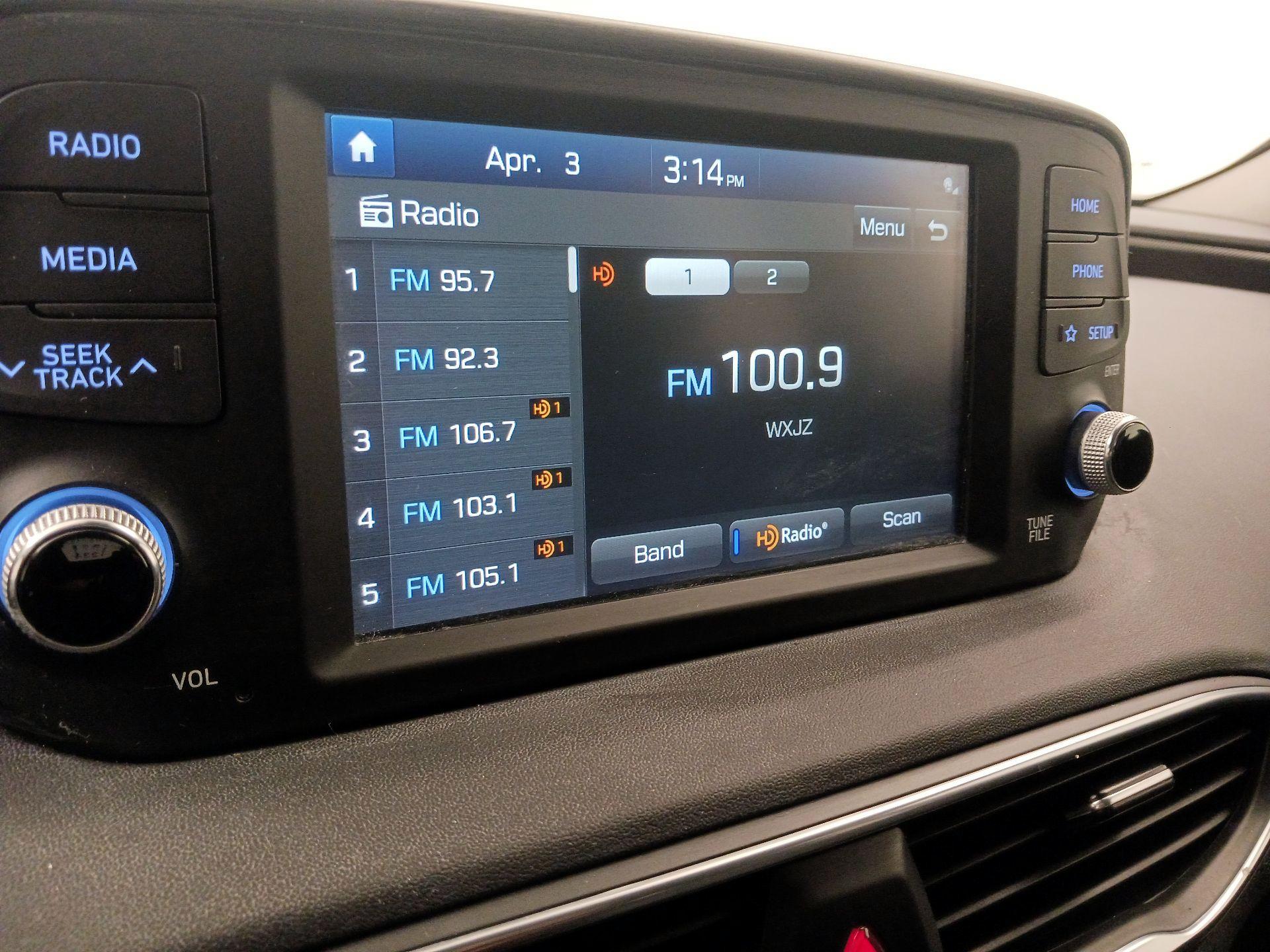 Thumbnail: 2020 Hyundai Santa Fe - 15