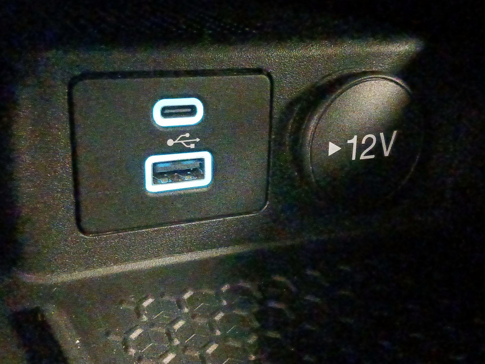 Thumbnail: 2021 Ford Bronco Sport - 18