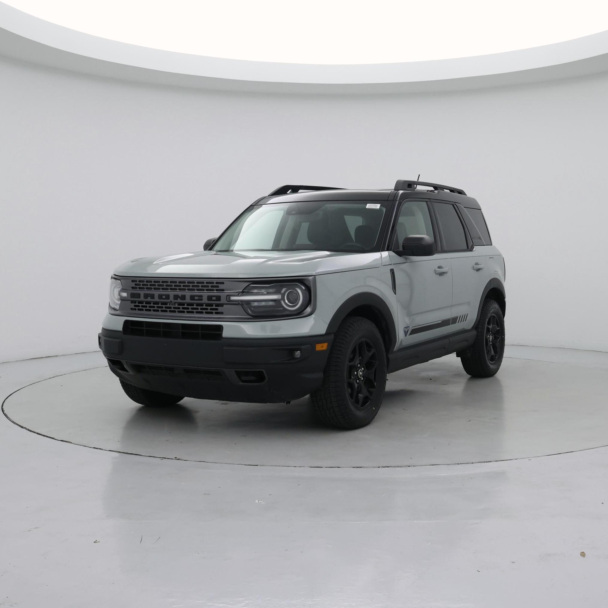 Thumbnail: 2021 Ford Bronco Sport - 4