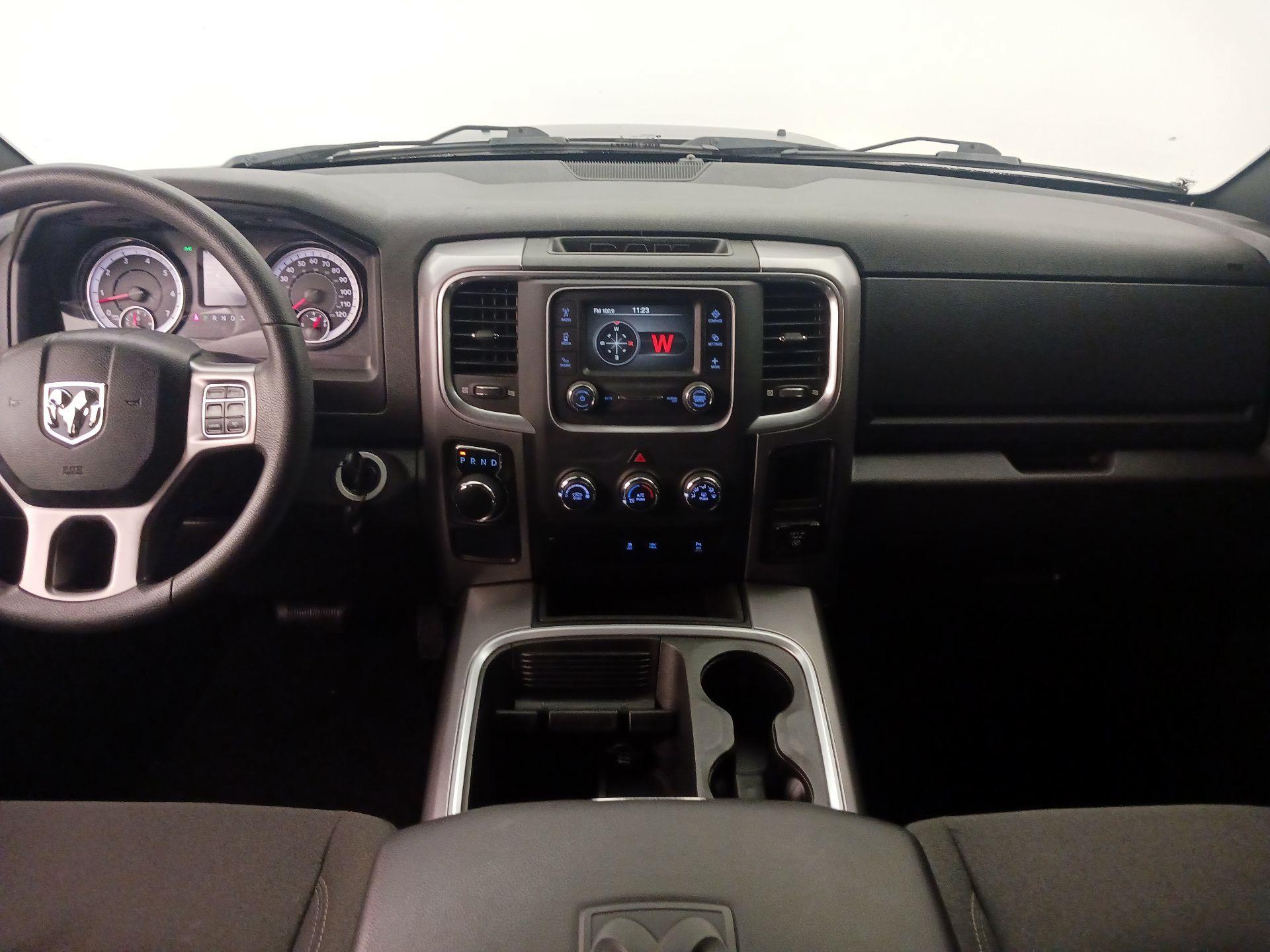 Thumbnail: 2023 RAM 1500 Classic - 9