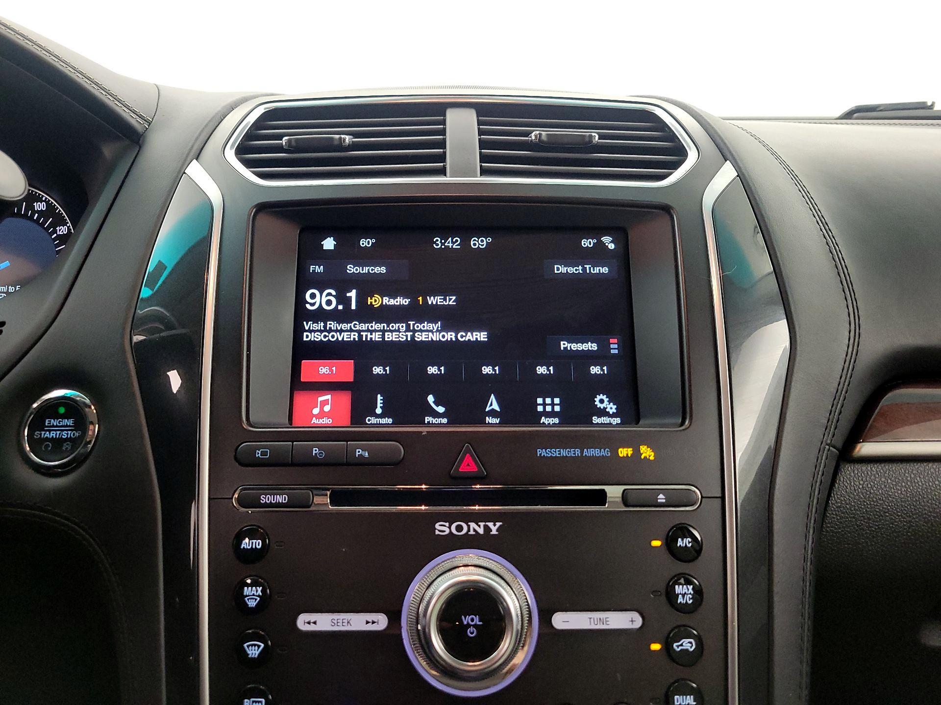 Thumbnail: 2017 Ford Explorer - 16