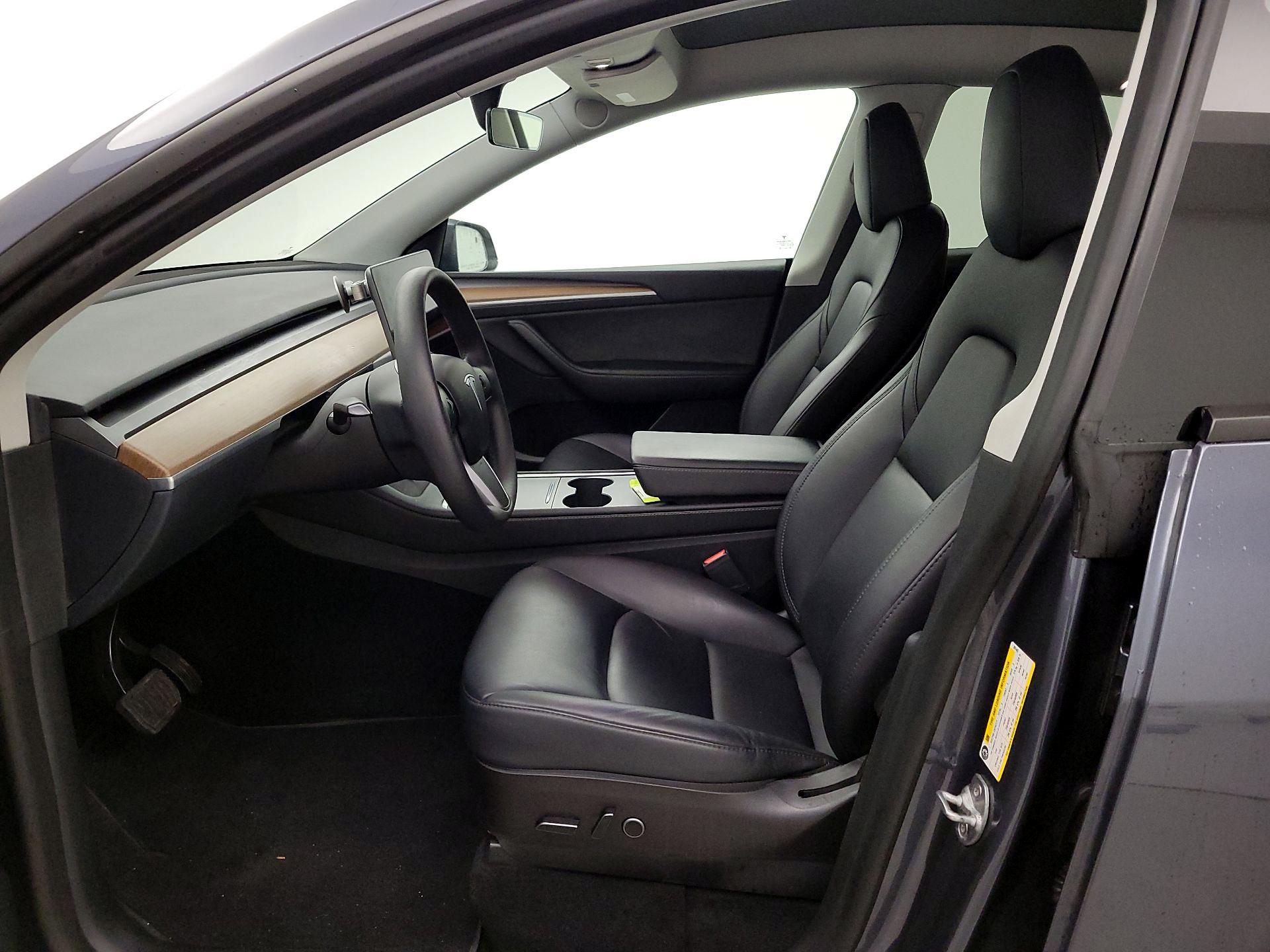 Thumbnail: 2023 Tesla Model Y - 11