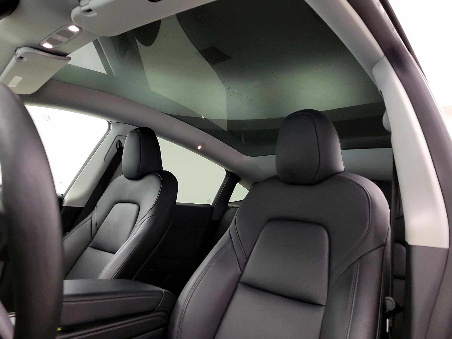 Thumbnail: 2023 Tesla Model Y - 18