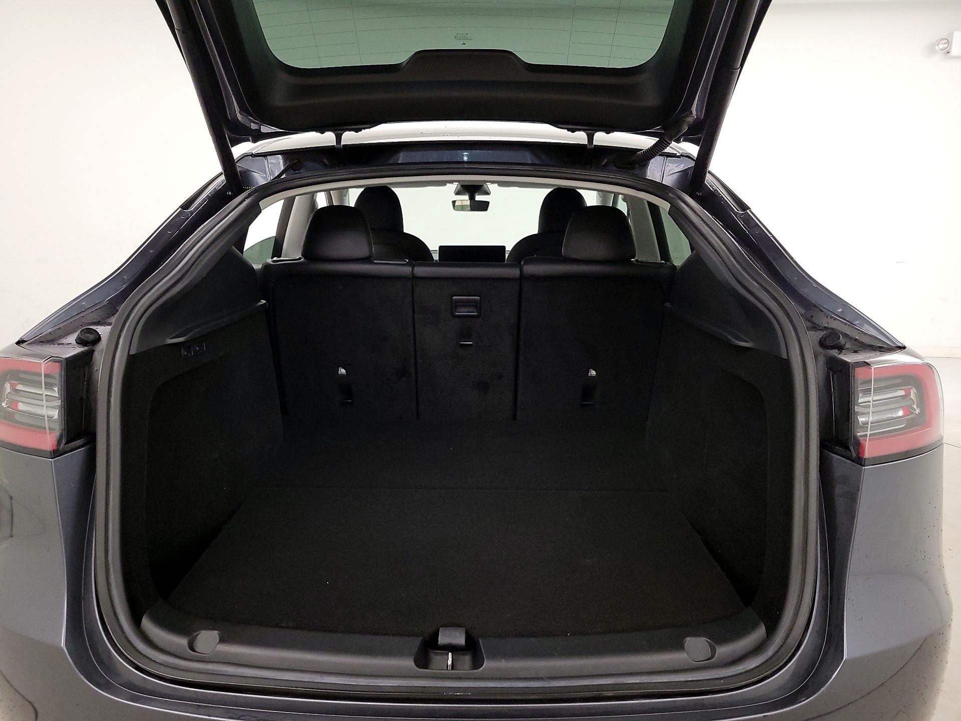 Thumbnail: 2023 Tesla Model Y - 20