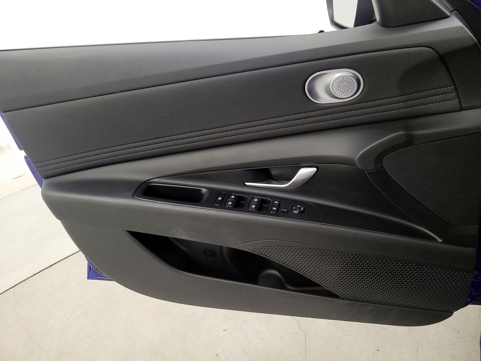2024 Hyundai Elantra SEL - Photo 13