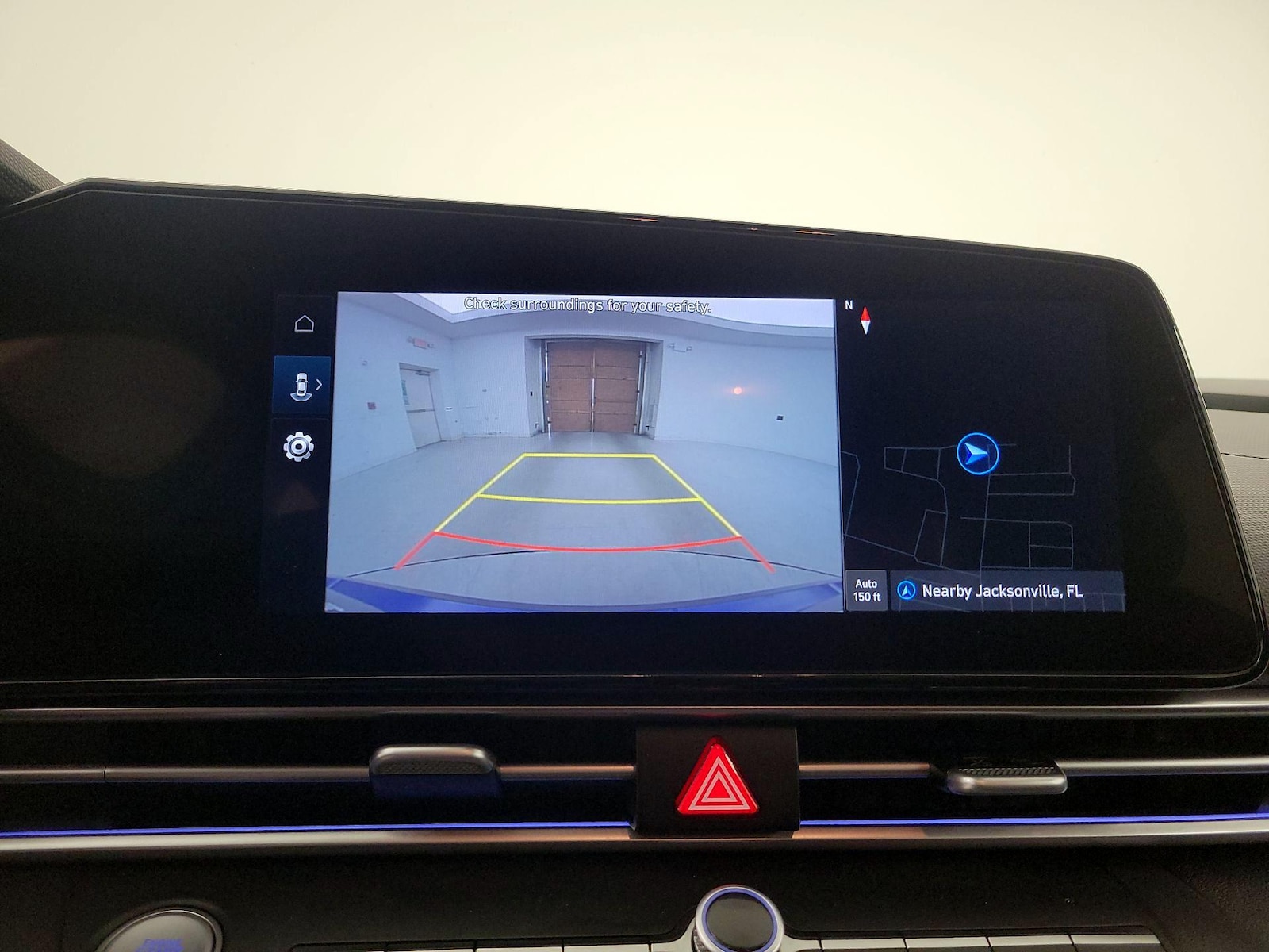 2024 Hyundai Elantra SEL - Photo 16