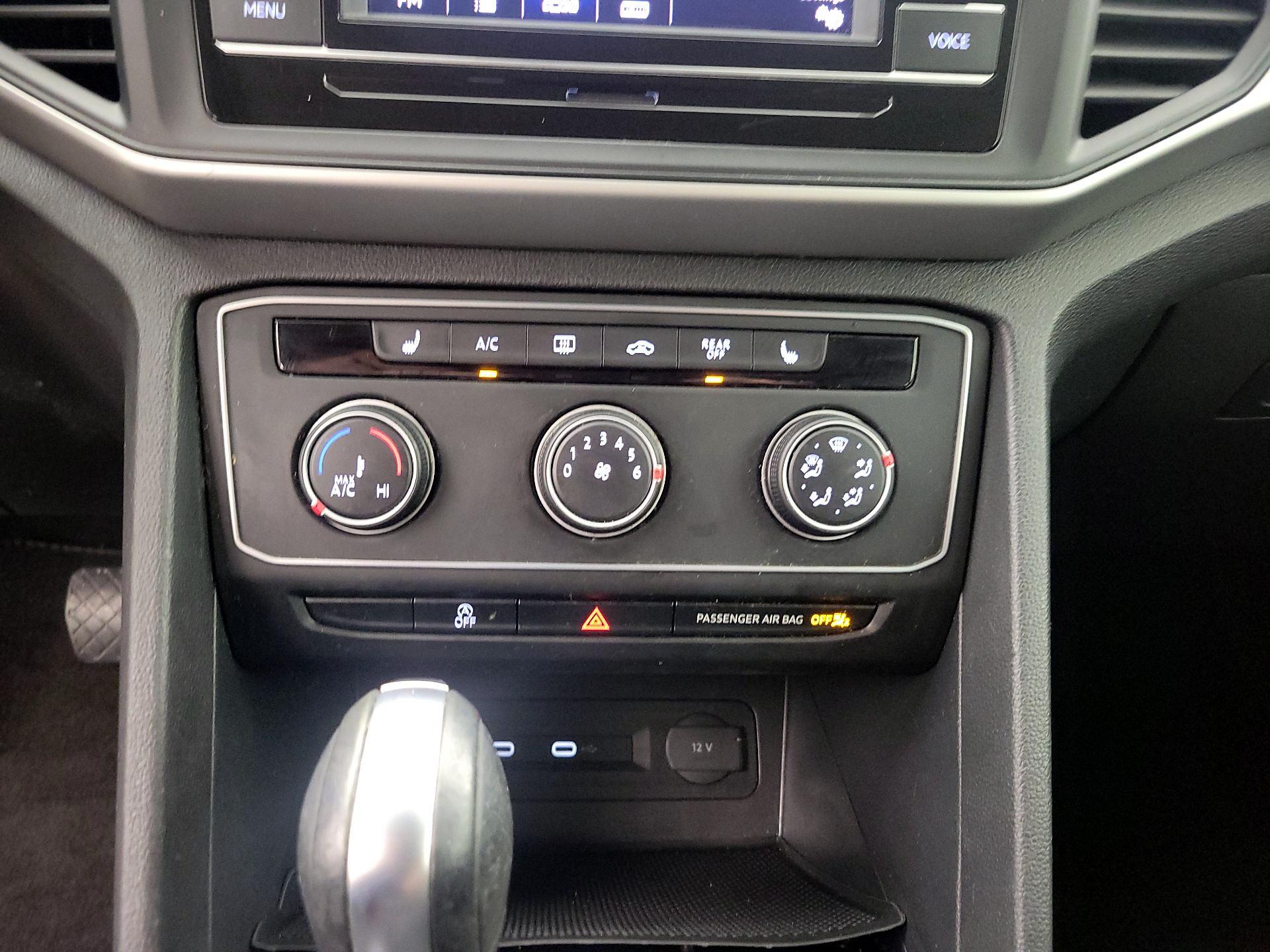 Thumbnail: 2023 Volkswagen Atlas - 16