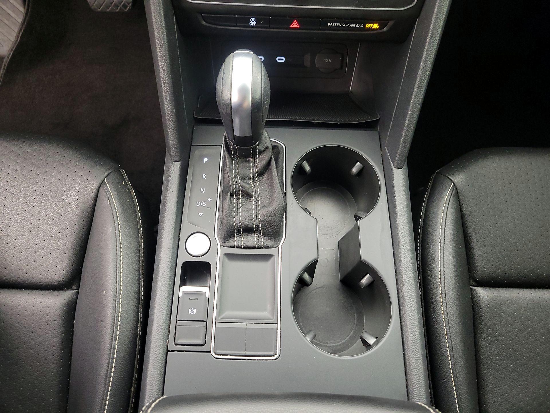 Thumbnail: 2023 Volkswagen Atlas - 17