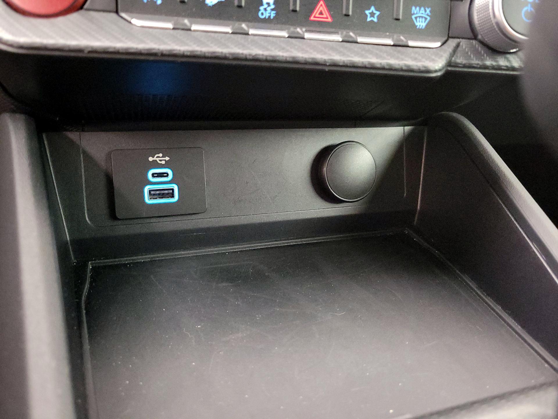 Thumbnail: 2025 Ford Mustang - 18