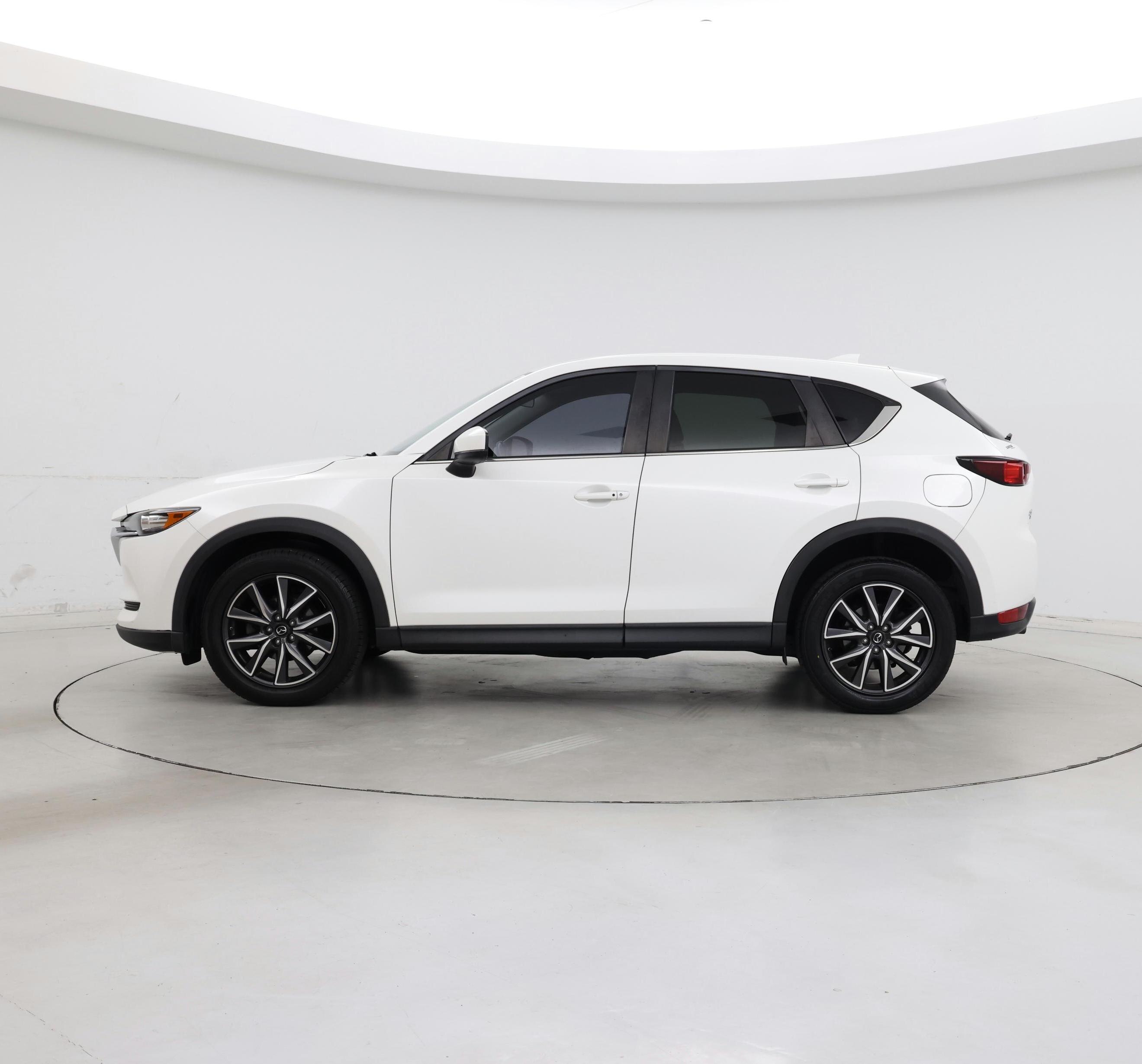 Thumbnail: 2018 Mazda CX-5 - 3