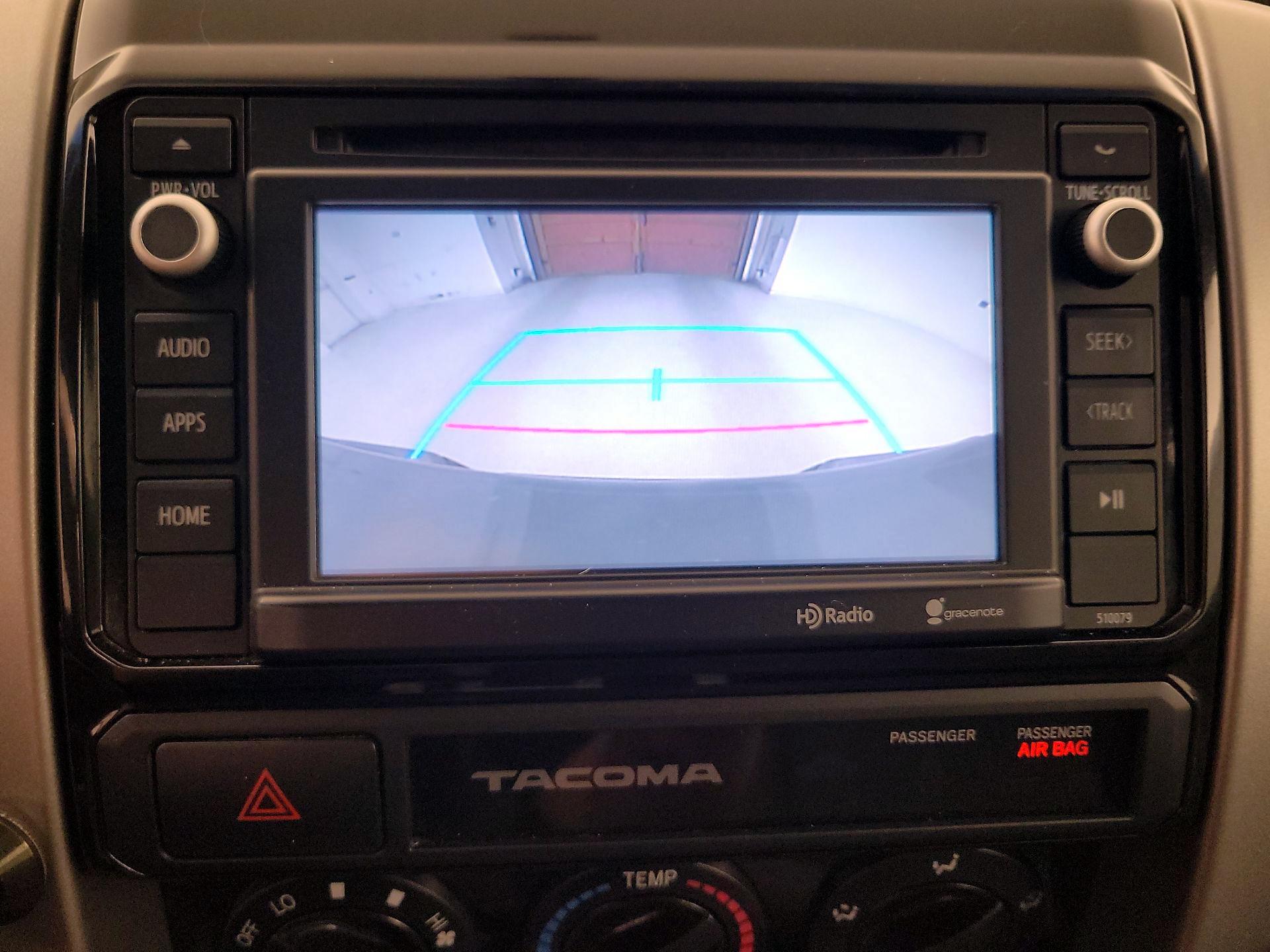 Thumbnail: 2015 Toyota Tacoma - 14
