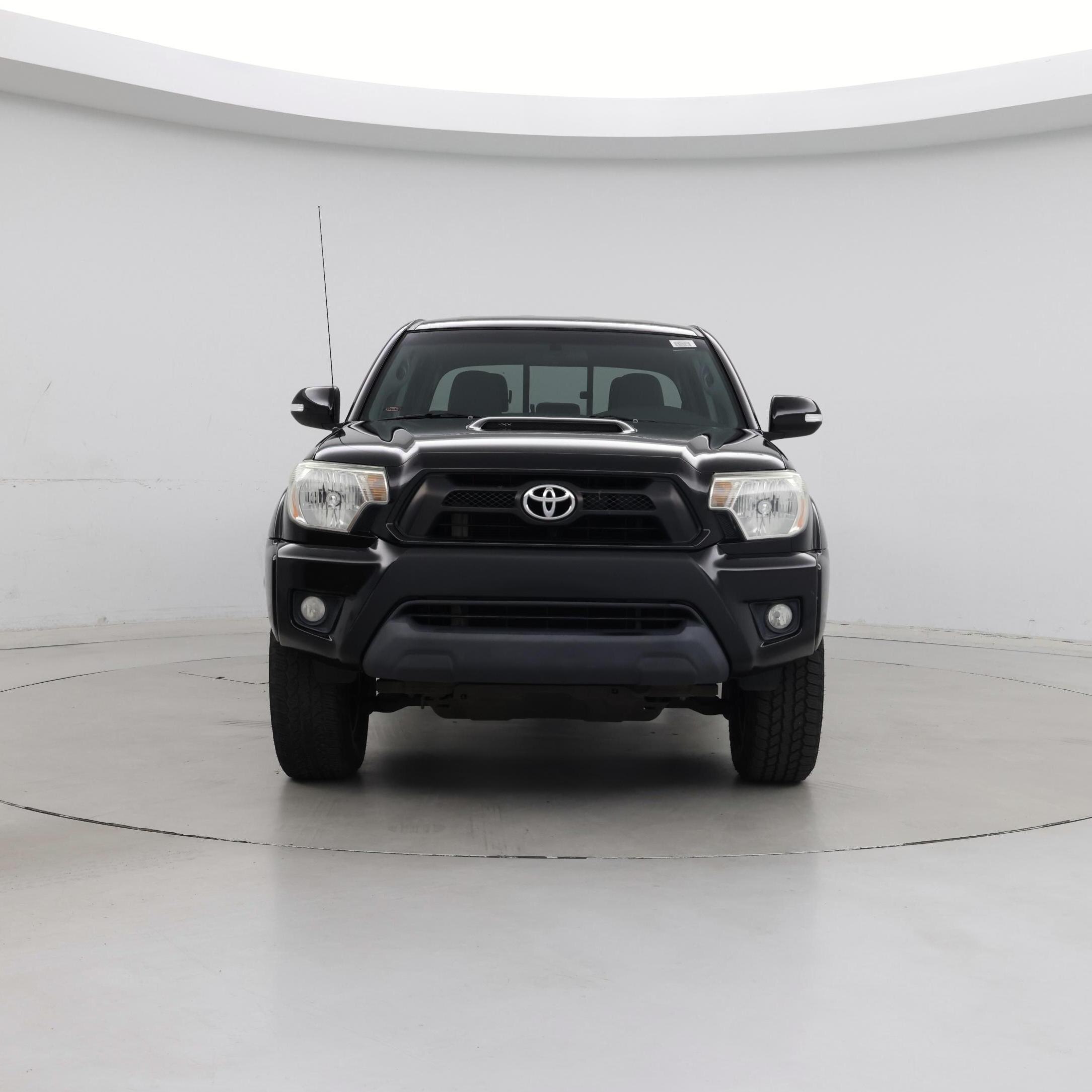 Thumbnail: 2015 Toyota Tacoma - 5