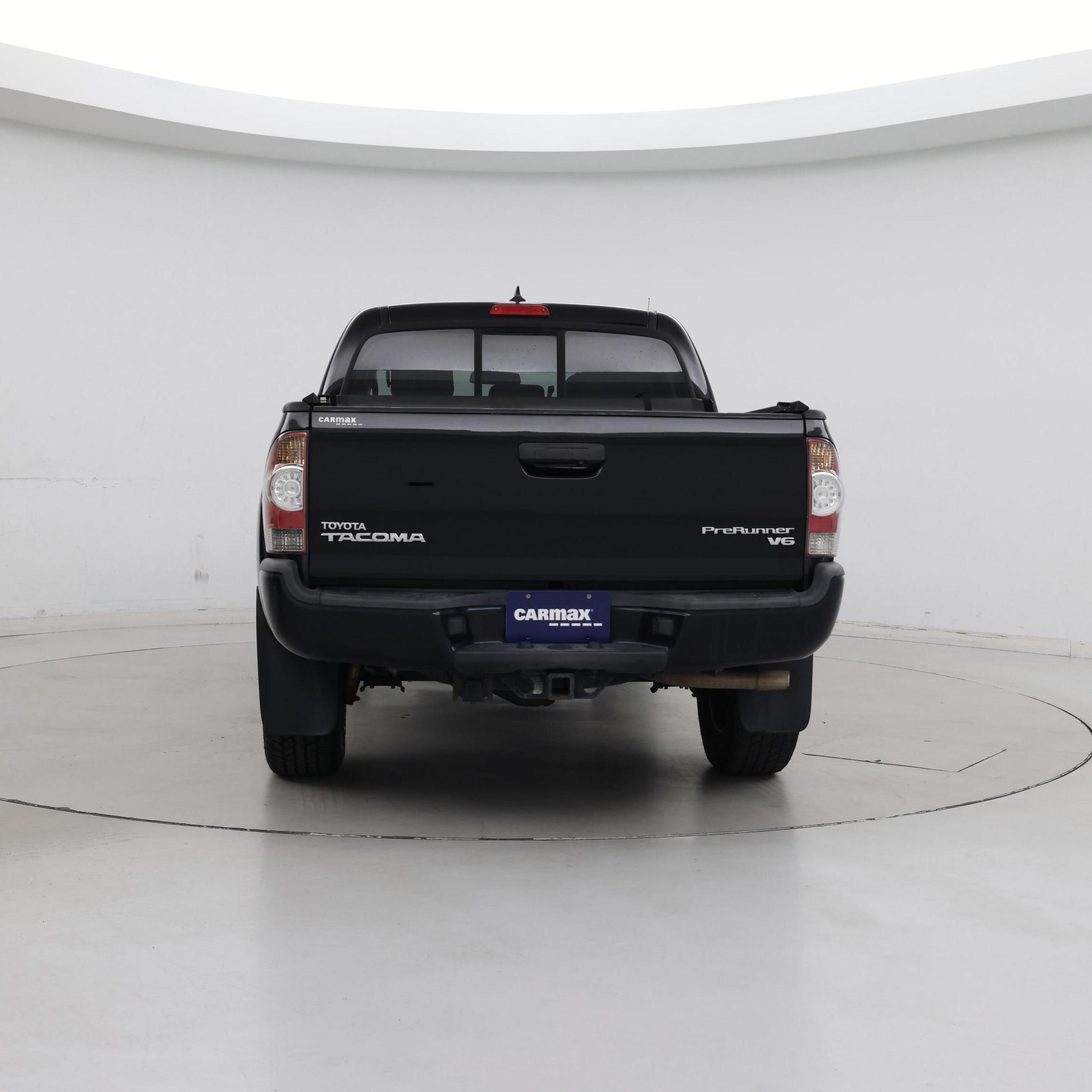 Thumbnail: 2015 Toyota Tacoma - 6
