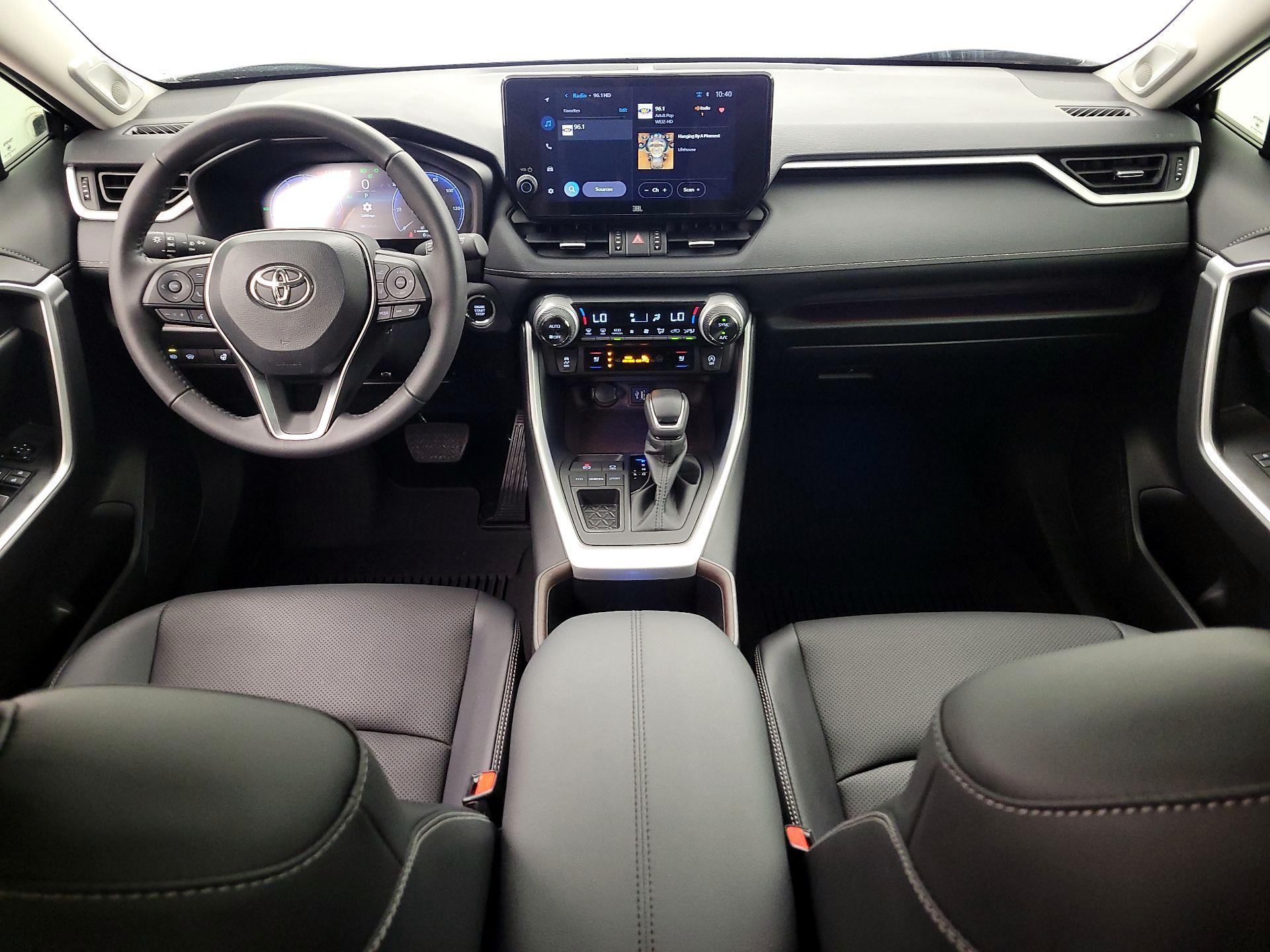 Thumbnail: 2025 Toyota RAV4 - 9