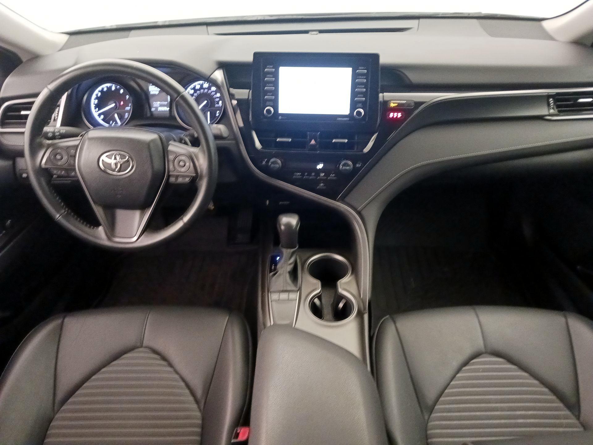 Thumbnail: 2023 Toyota Camry - 9