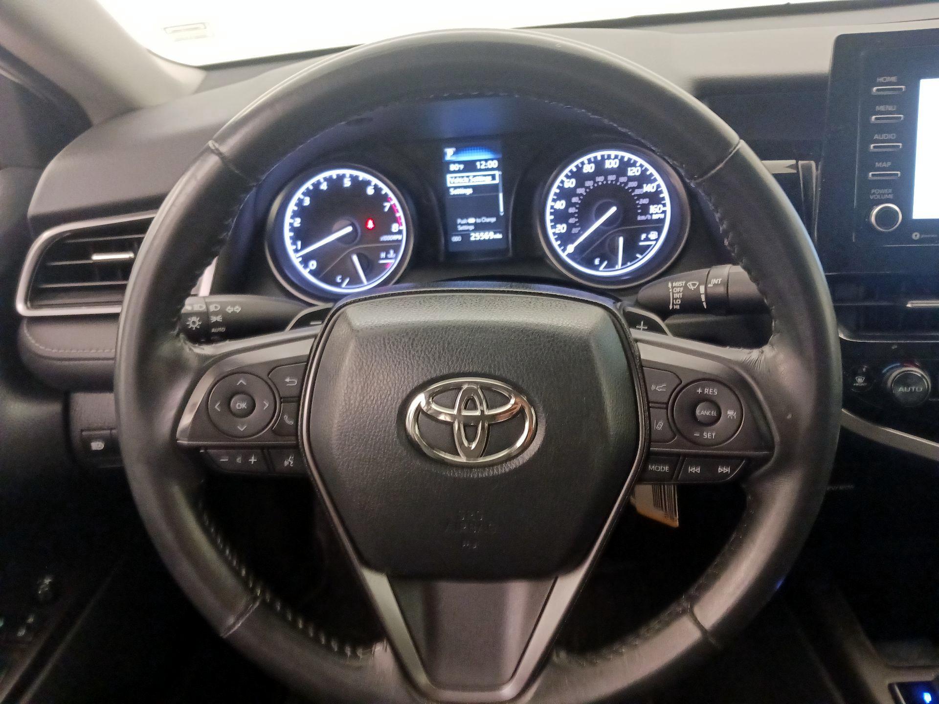 Thumbnail: 2023 Toyota Camry - 10