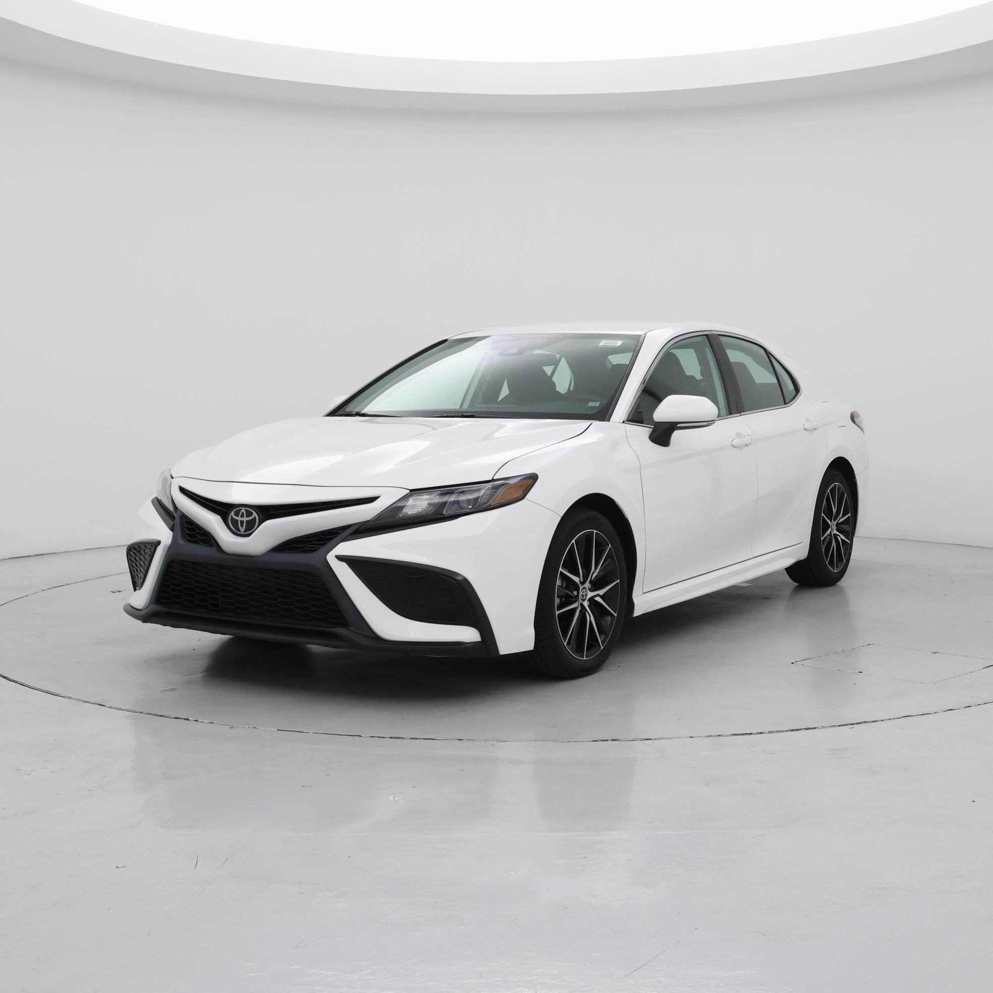 Thumbnail: 2023 Toyota Camry - 4