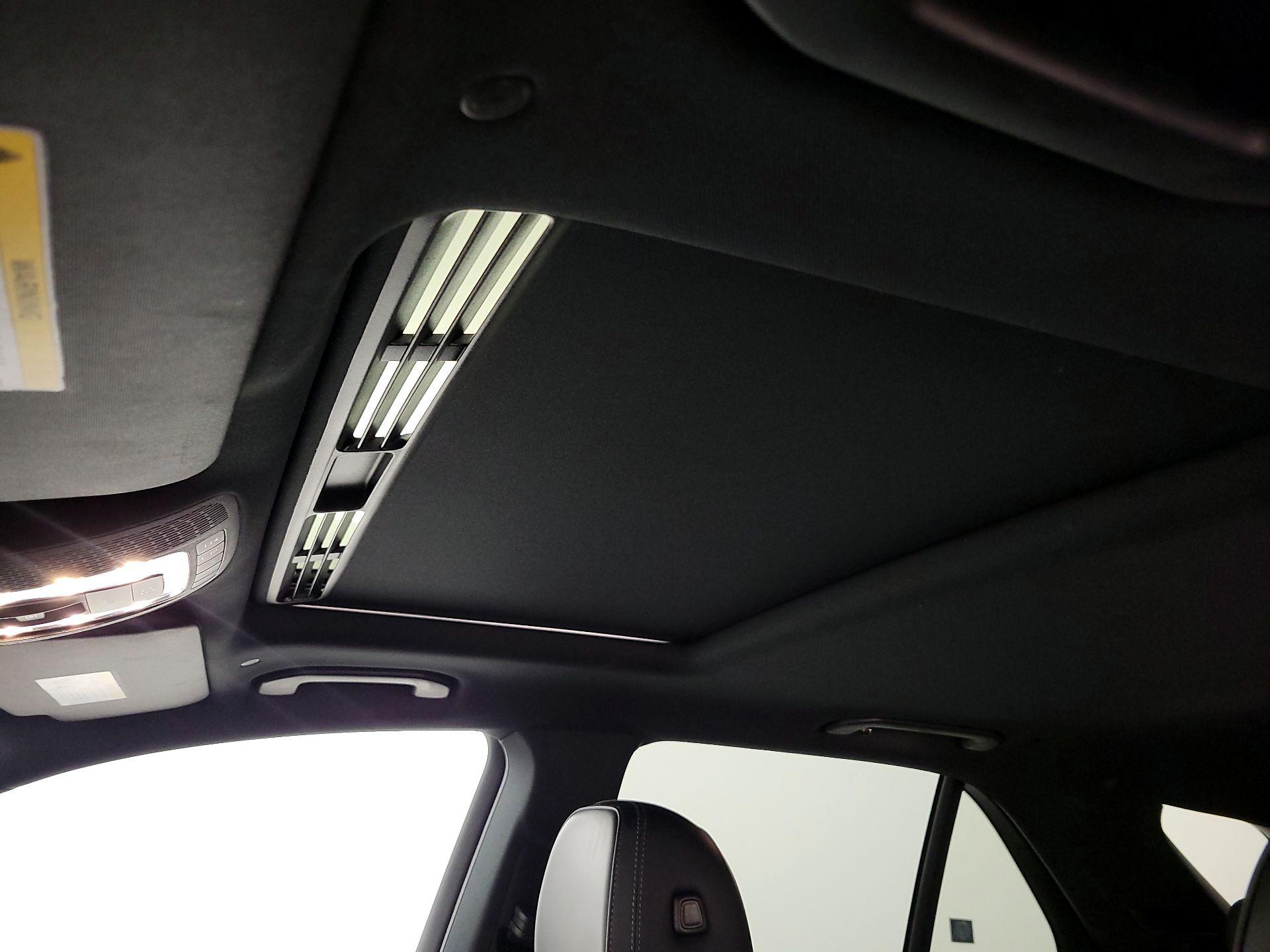 Thumbnail: 2021 Mercedes-Benz GLE - 20