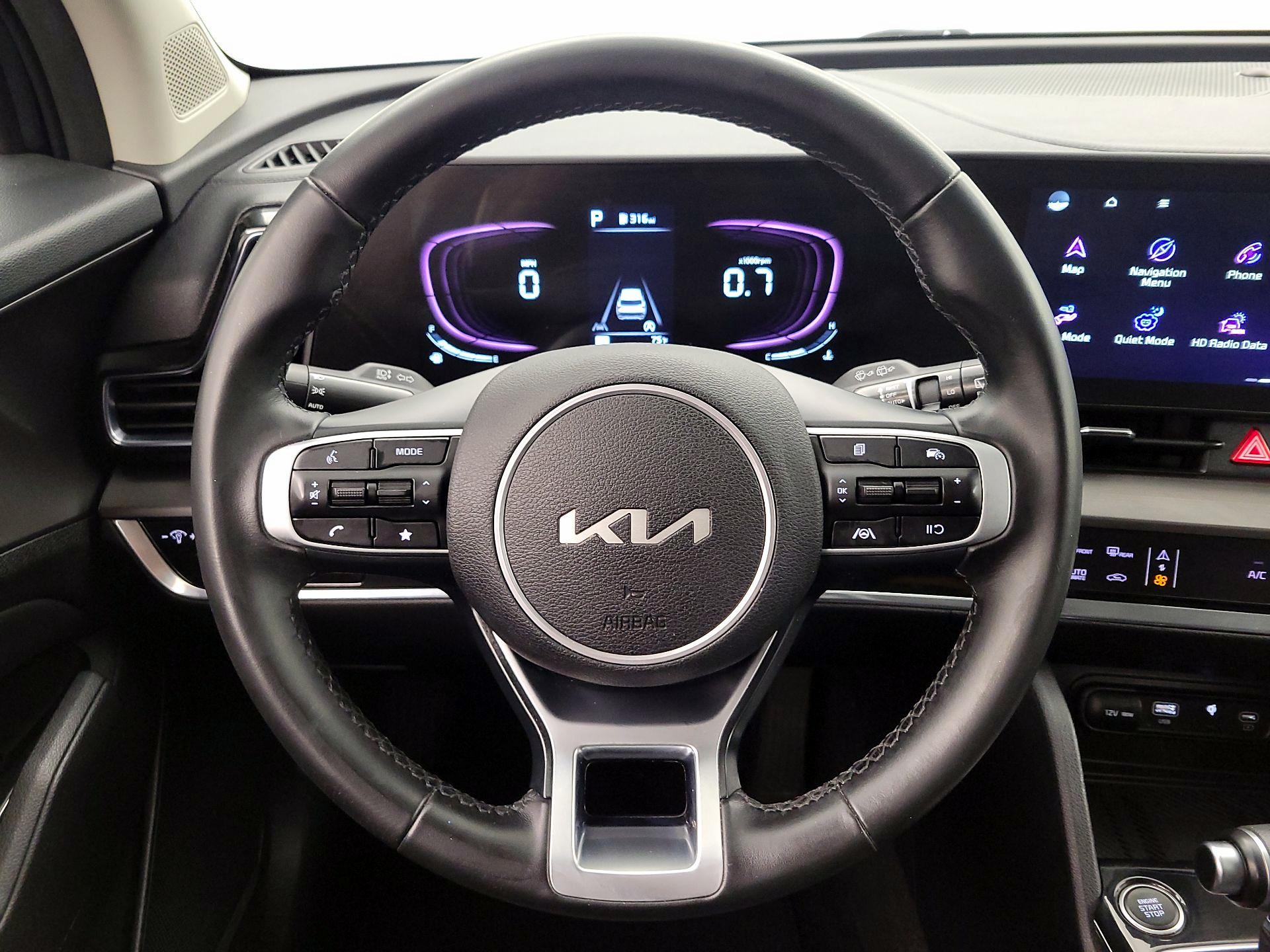Thumbnail: 2023 Kia Sportage - 10