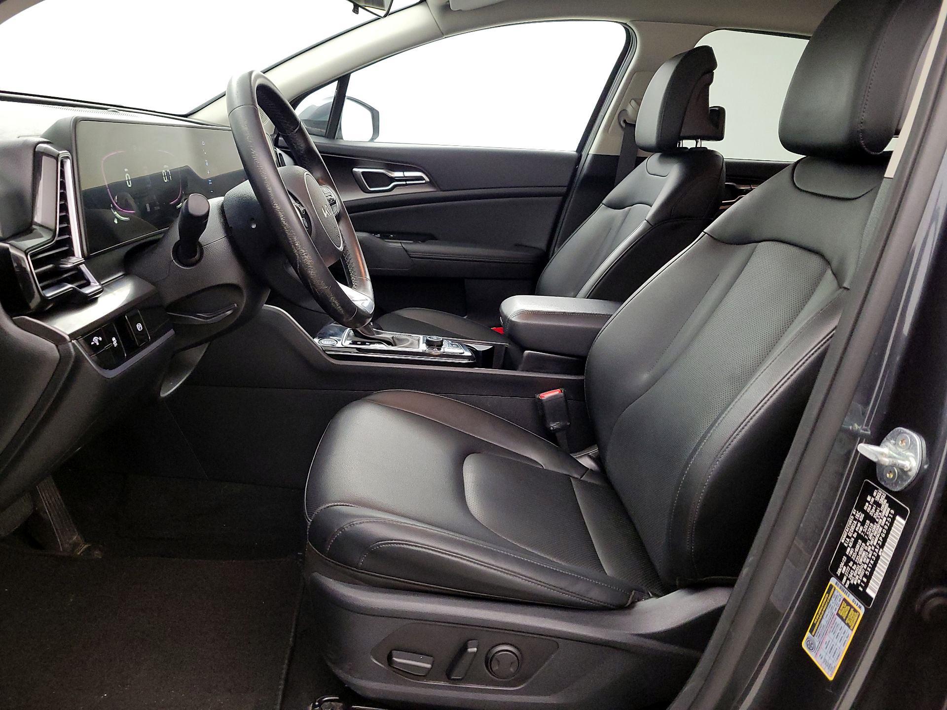 Thumbnail: 2023 Kia Sportage - 11