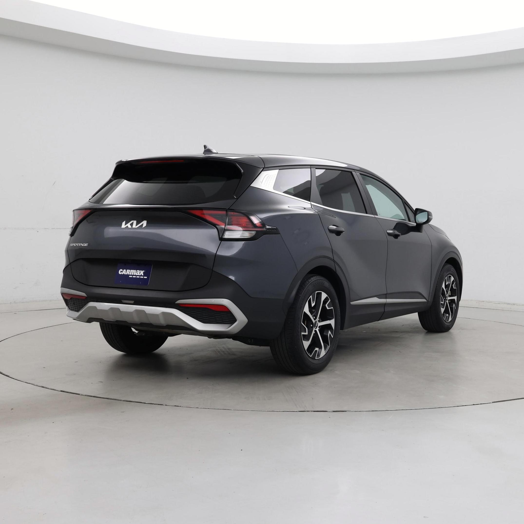 Thumbnail: 2023 Kia Sportage - 8