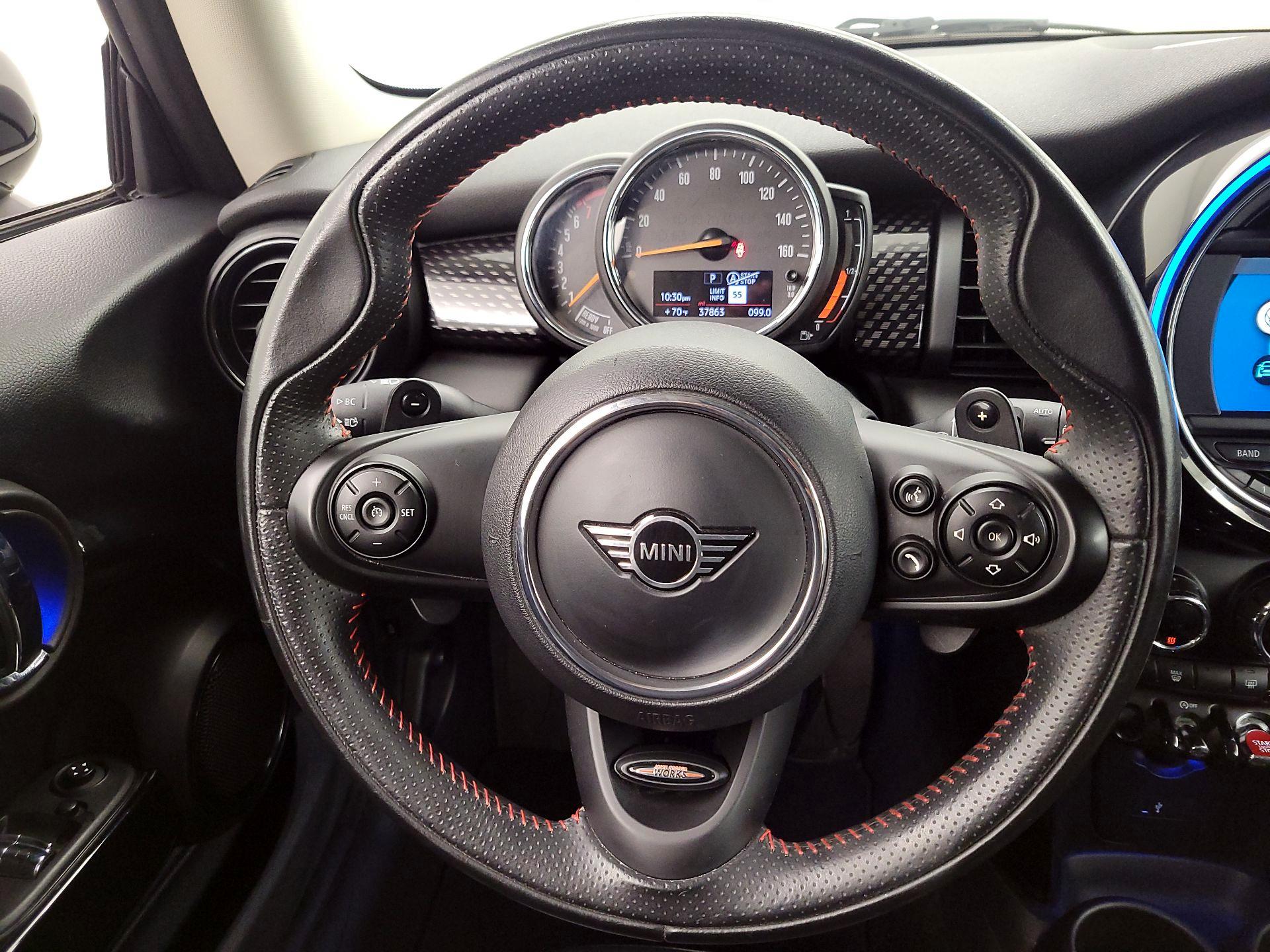 Thumbnail: 2021 MINI Cooper Hardtop - 10