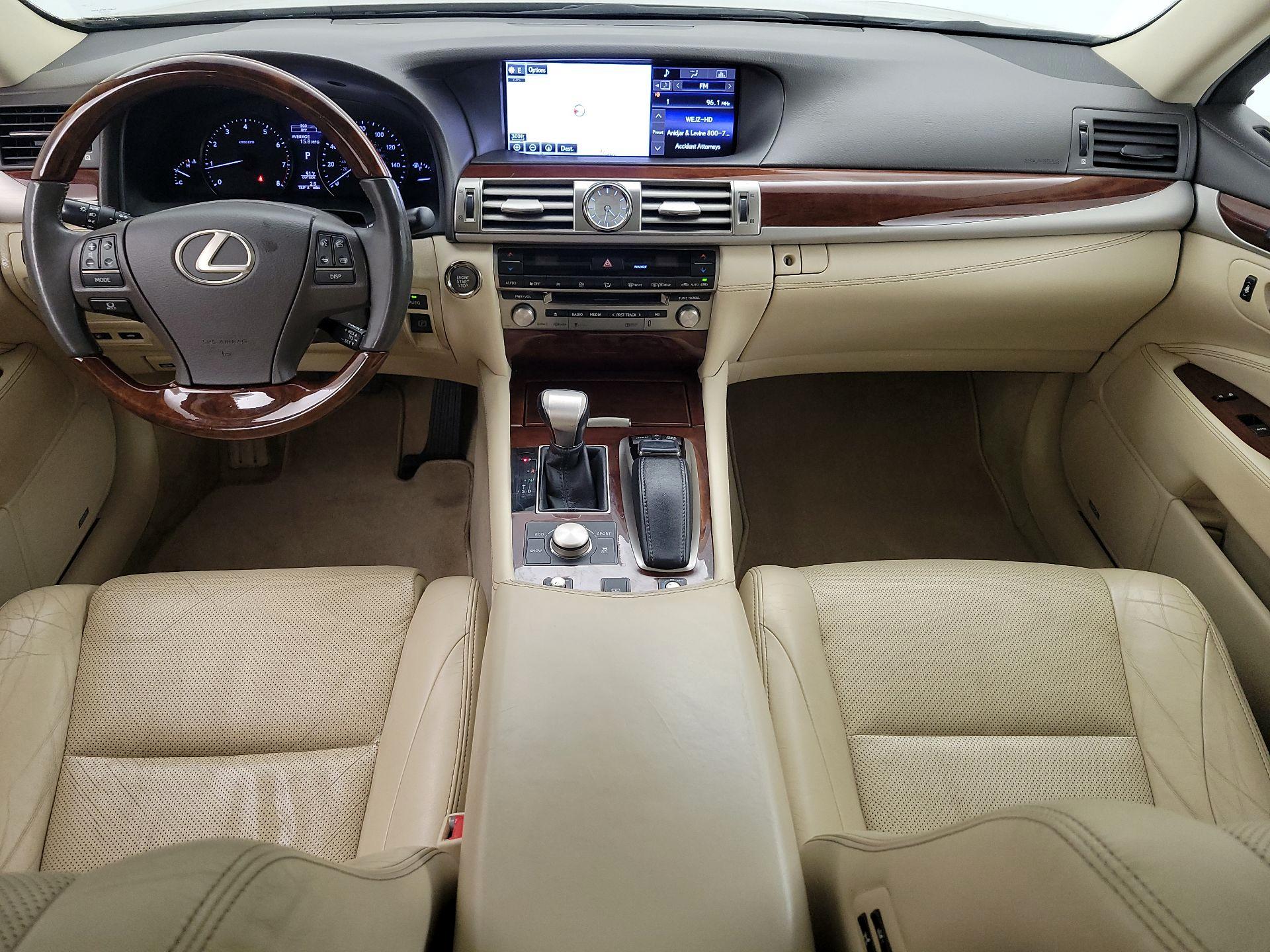 Thumbnail: 2015 Lexus LS - 9