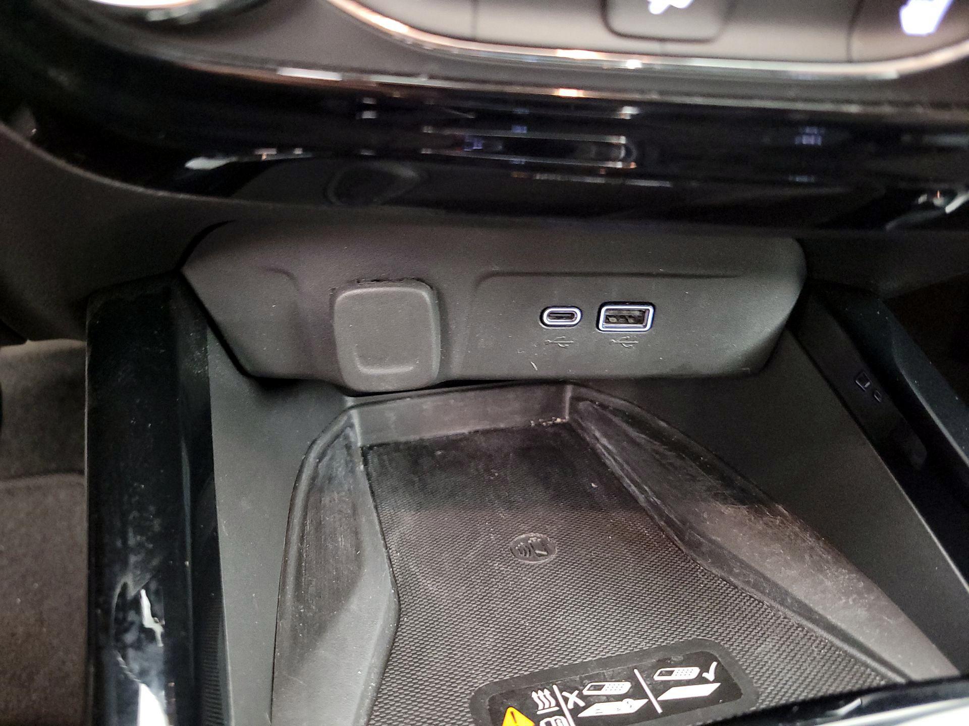 Thumbnail: 2025 Chevrolet Trax - 18