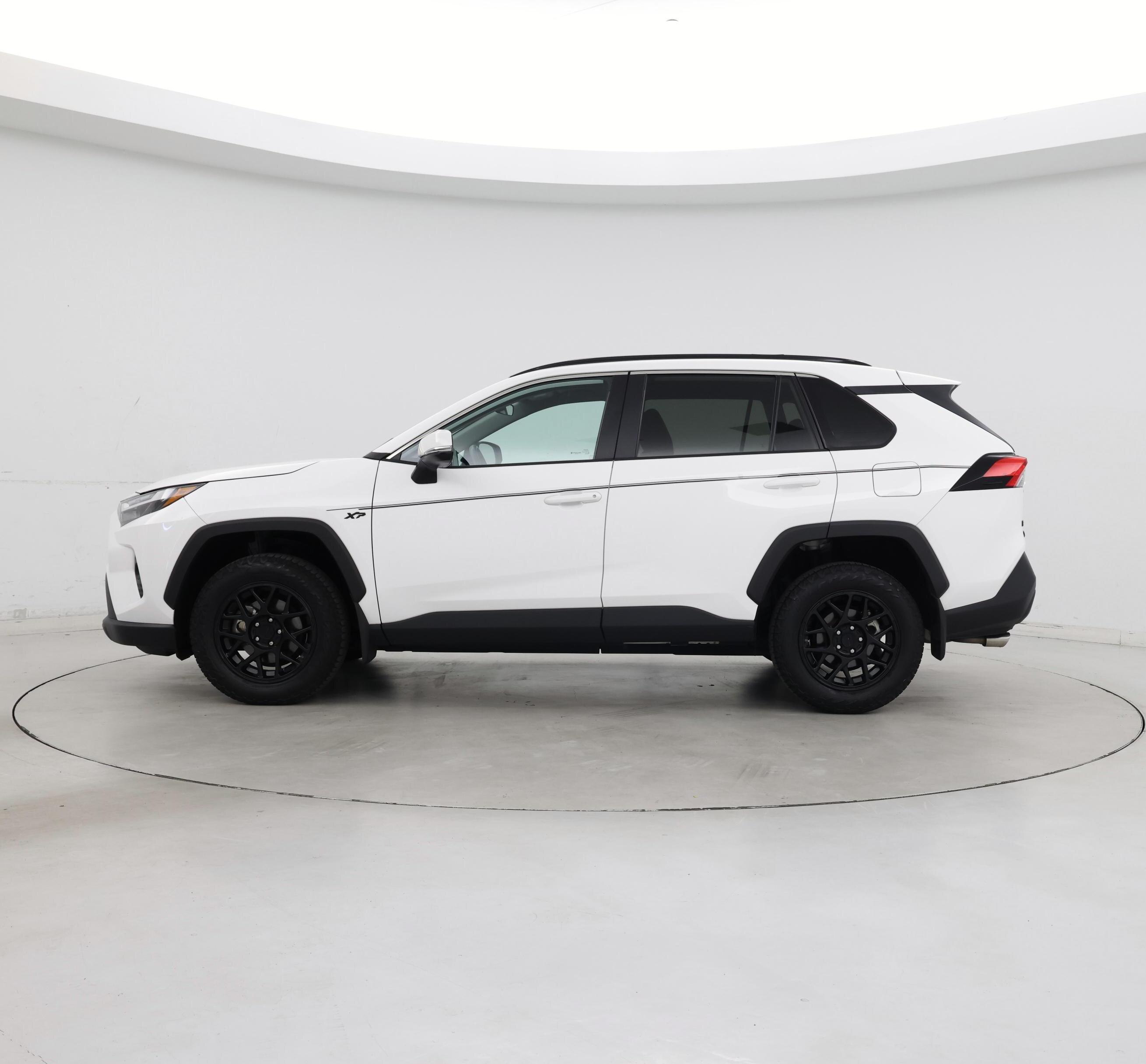 Thumbnail: 2024 Toyota RAV4 - 3