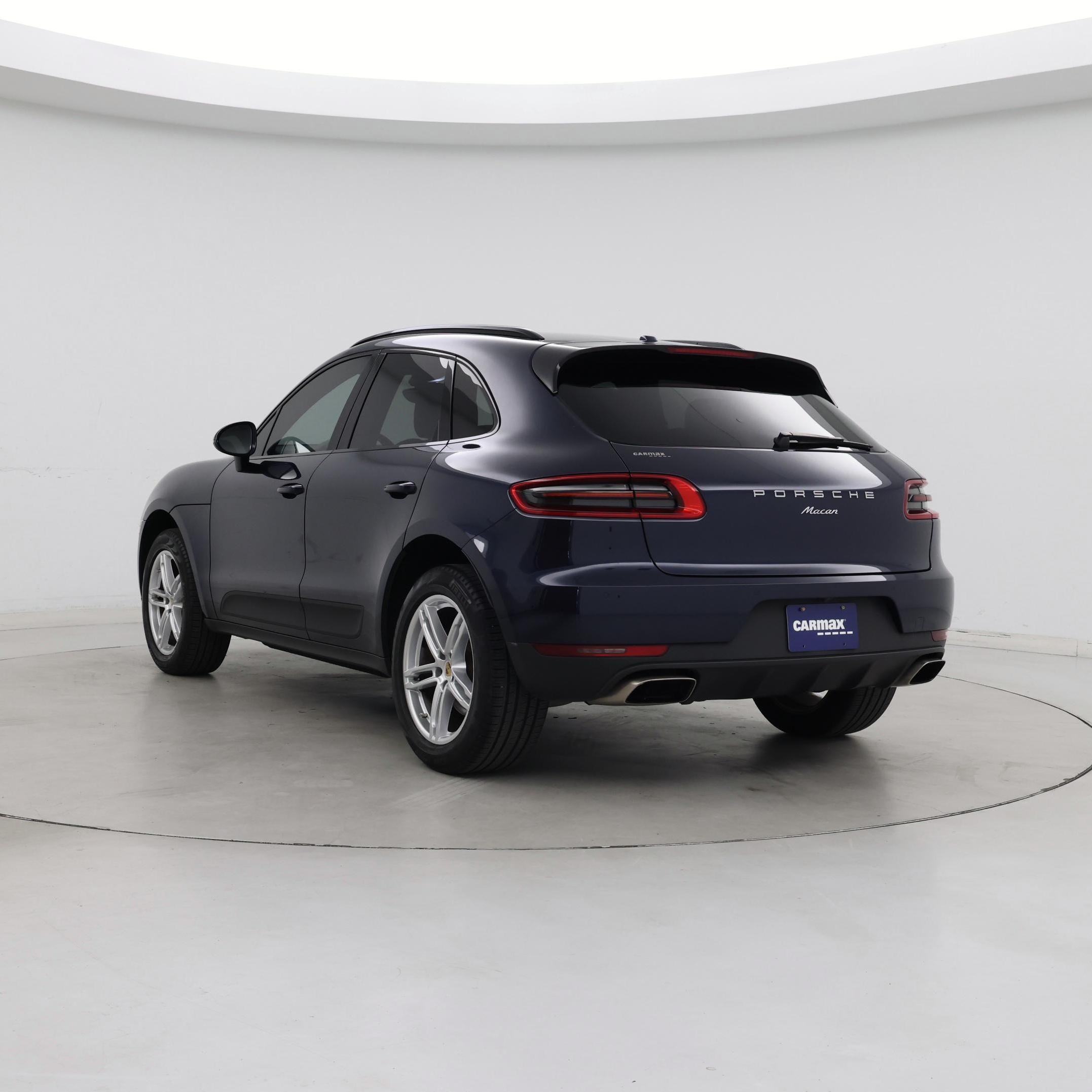 Thumbnail: 2018 Porsche Macan - 2