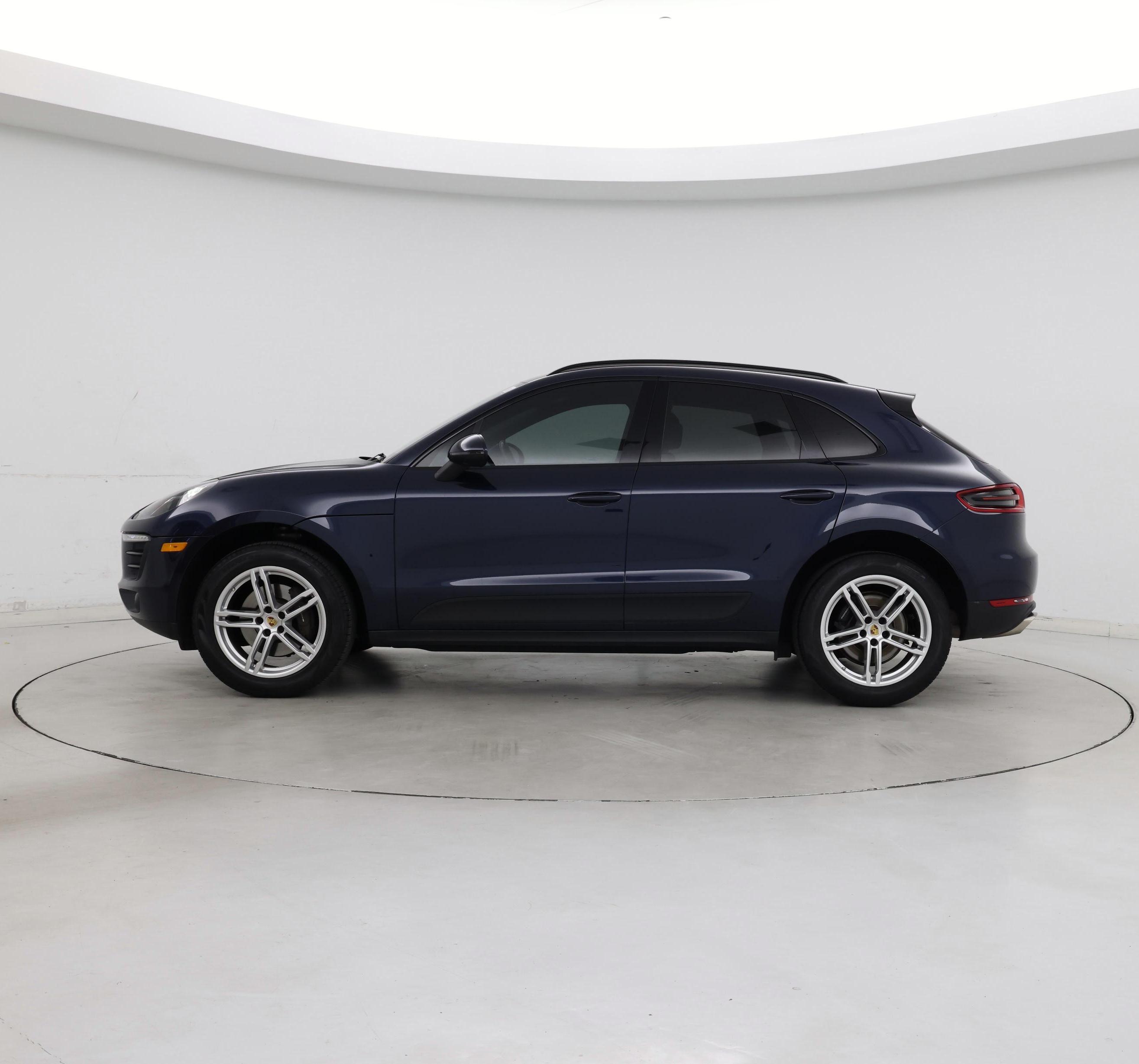 Thumbnail: 2018 Porsche Macan - 3