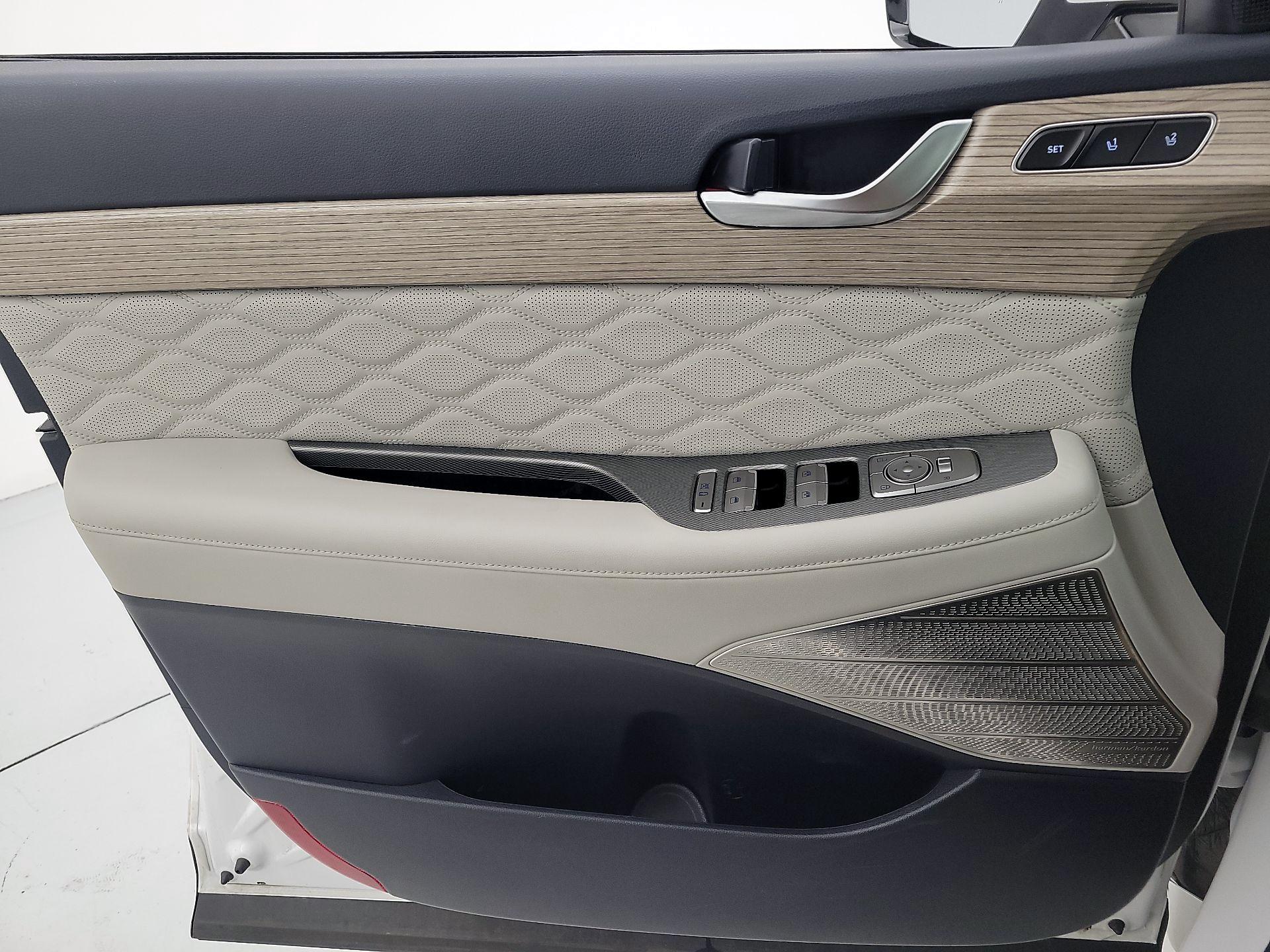 Thumbnail: 2022 Hyundai Palisade - 12
