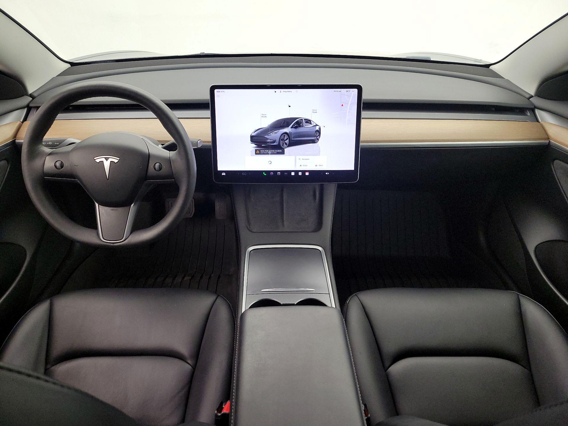 Thumbnail: 2023 Tesla Model 3 - 9