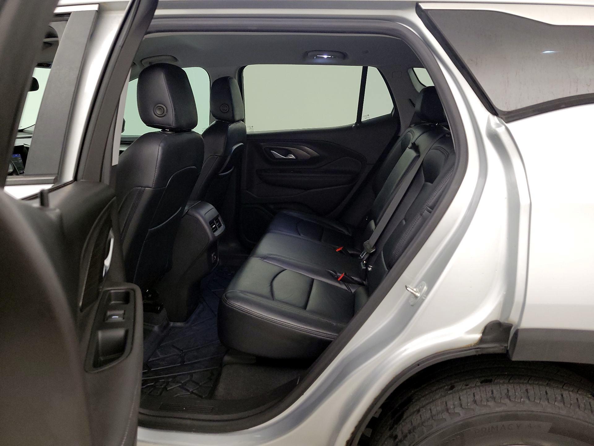 Thumbnail: 2022 GMC Terrain - 19