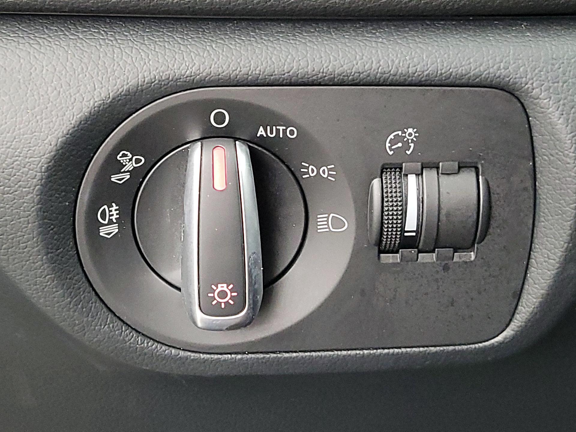 Thumbnail: 2016 Audi Q3 - 13