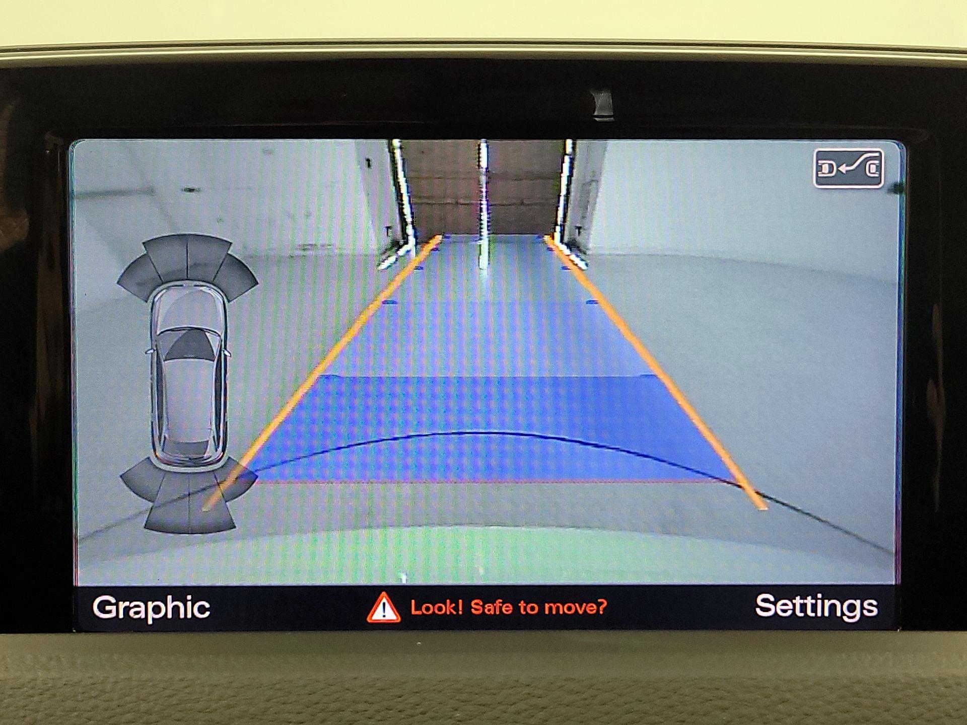 Thumbnail: 2016 Audi Q3 - 15