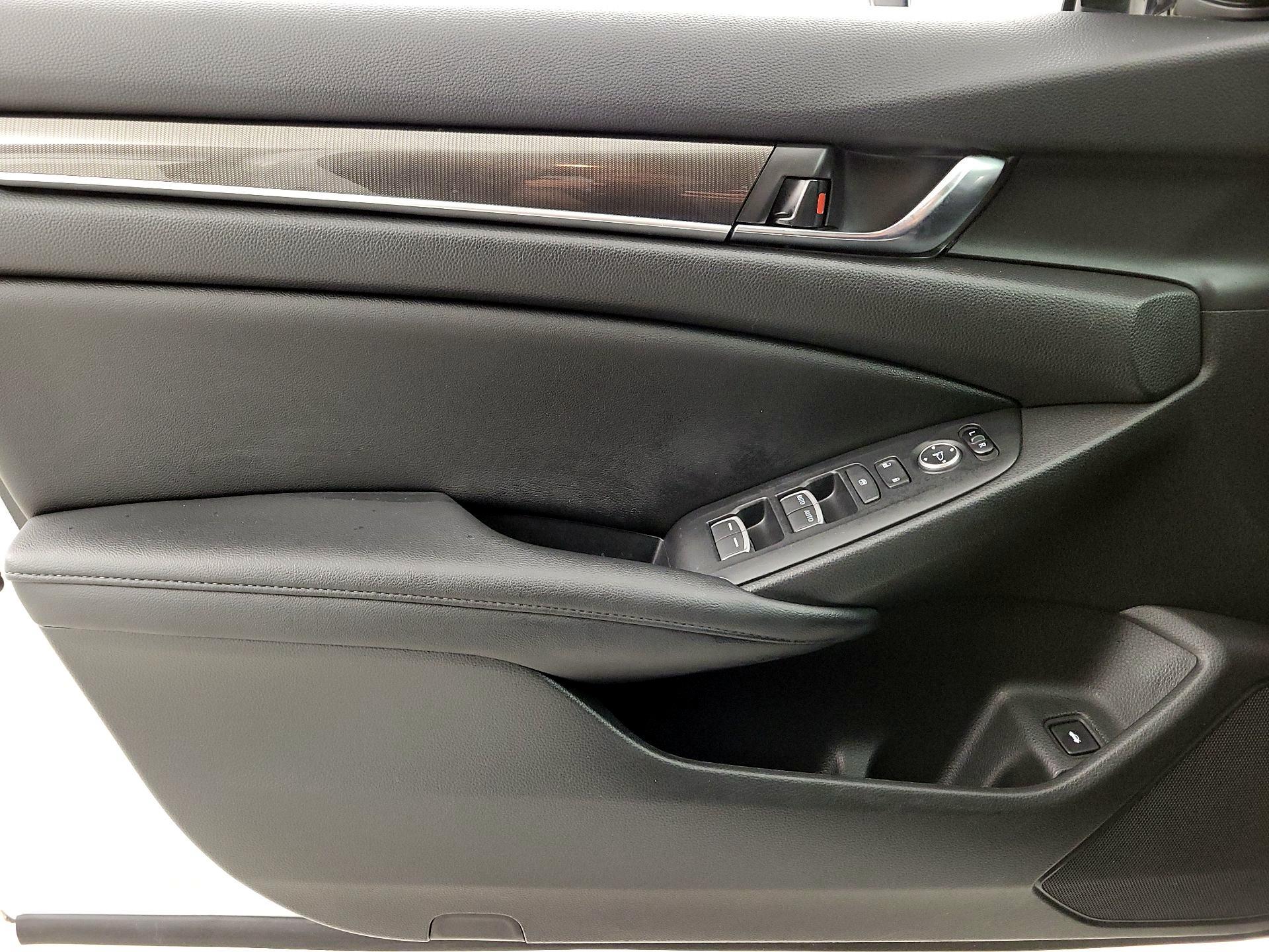 Thumbnail: 2021 Honda Accord - 12