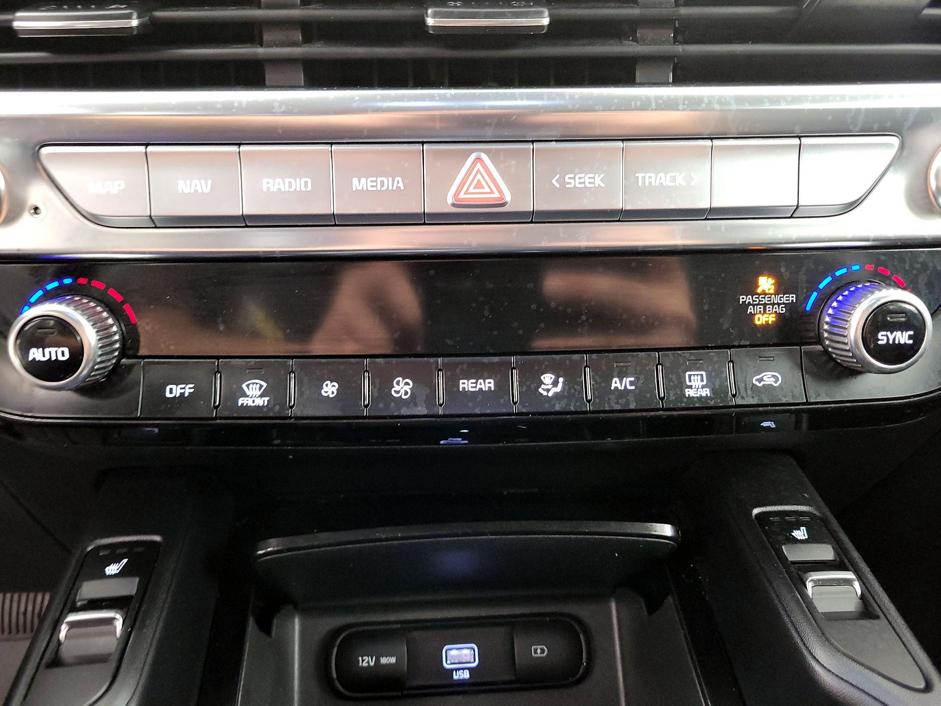 Thumbnail: 2022 Kia Telluride - 17