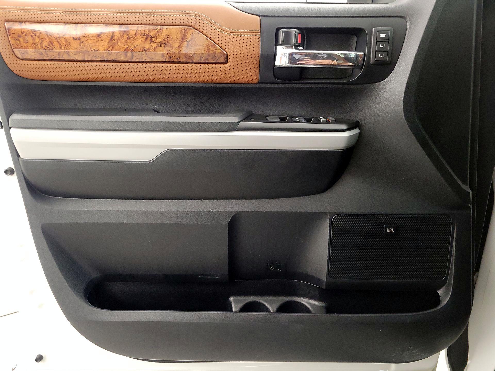 Thumbnail: 2018 Toyota Tundra - 12