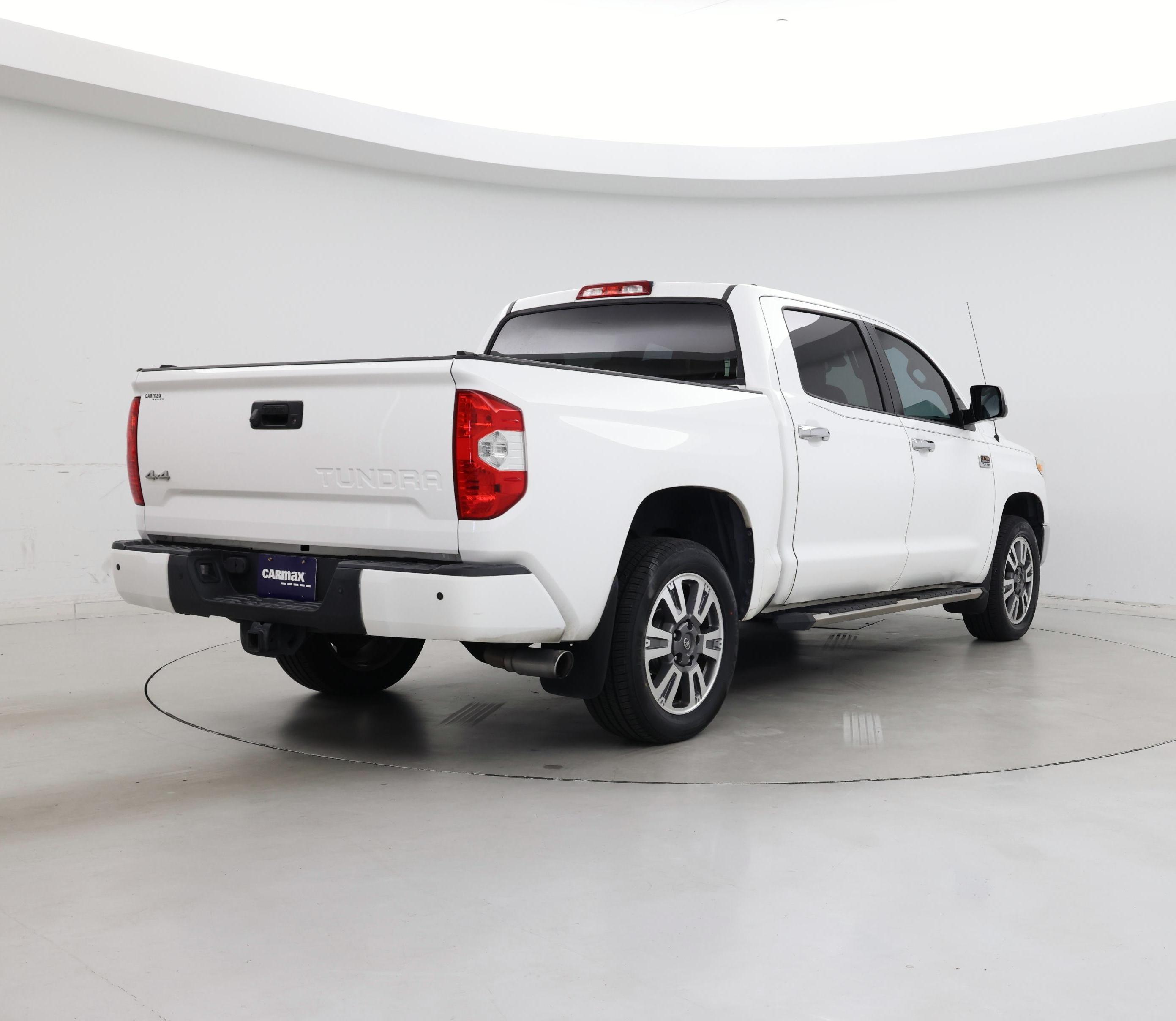 Thumbnail: 2018 Toyota Tundra - 8