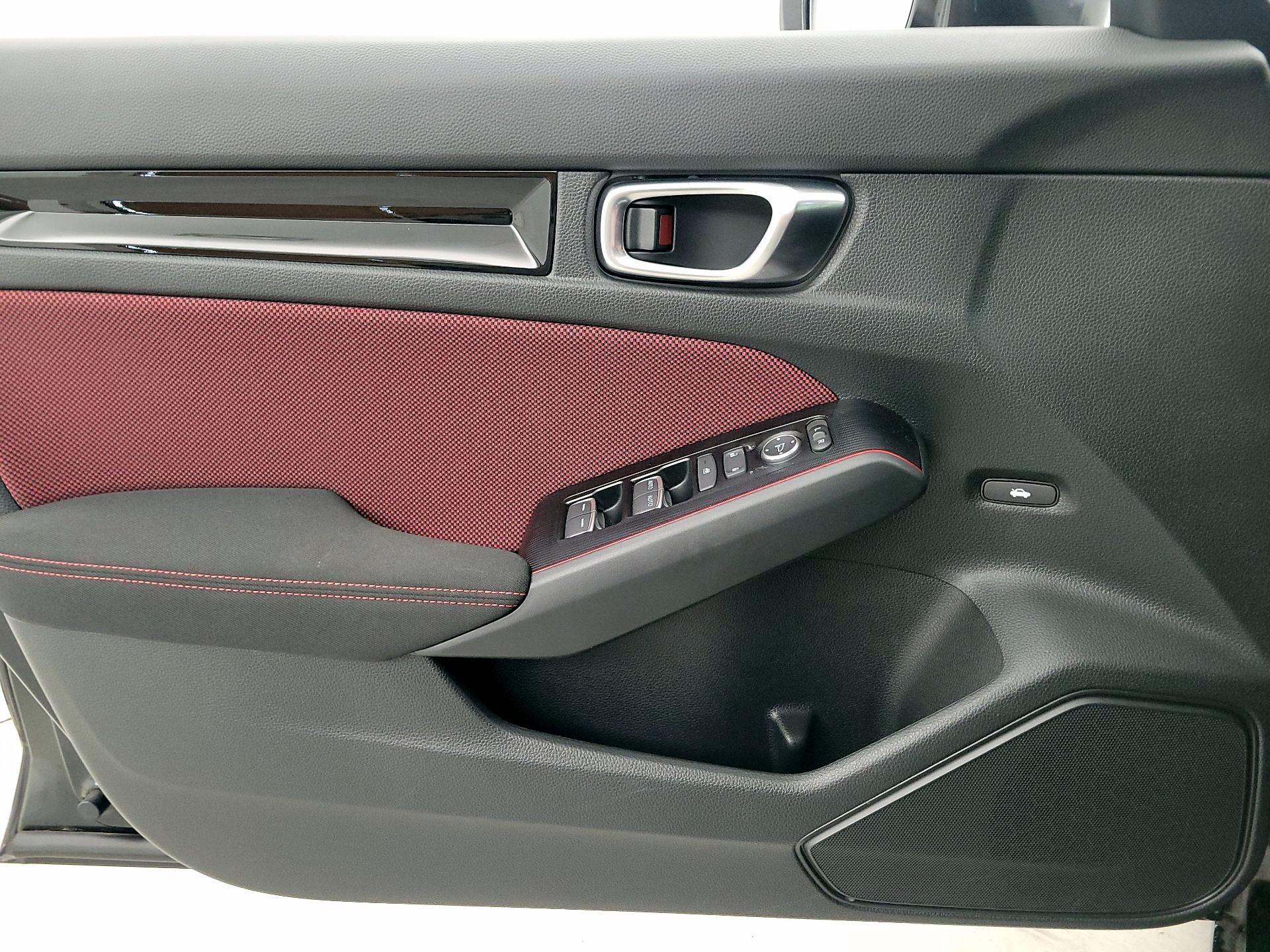 Thumbnail: 2025 Honda Civic - 12