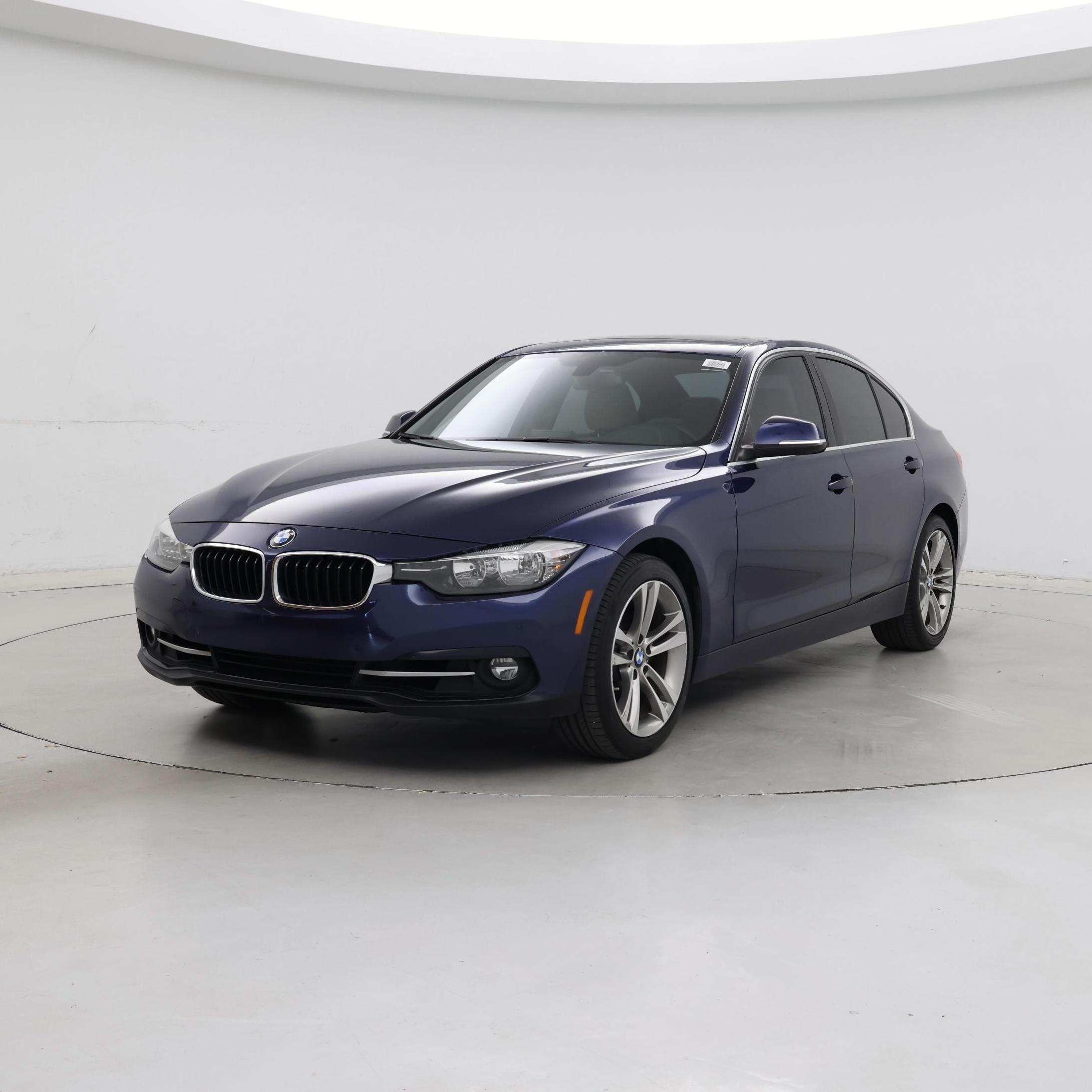 Thumbnail: 2017 BMW 3 Series - 4