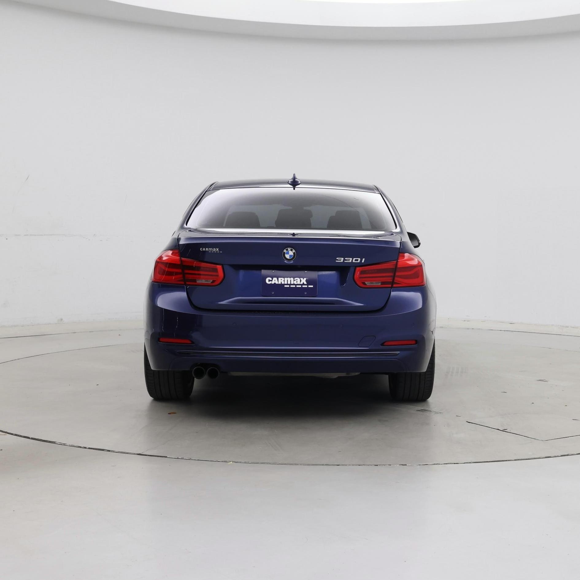 Thumbnail: 2017 BMW 3 Series - 6