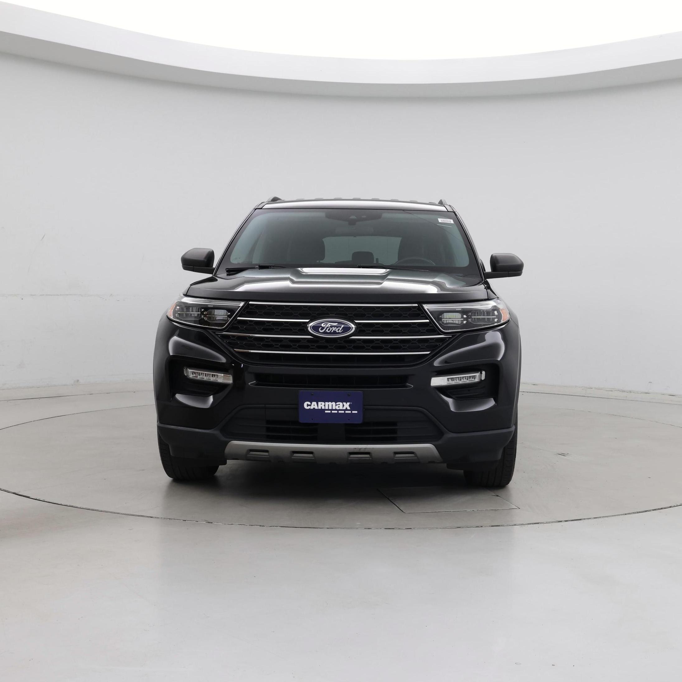 Thumbnail: 2023 Ford Explorer - 5