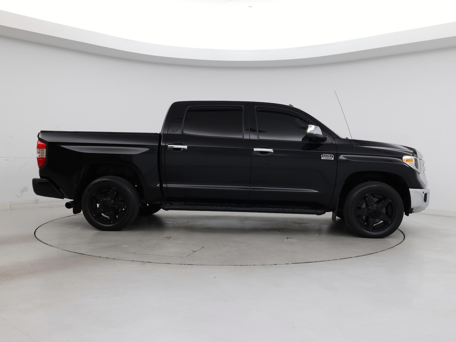2018 Toyota Tundra 1794 Edition - Photo 8