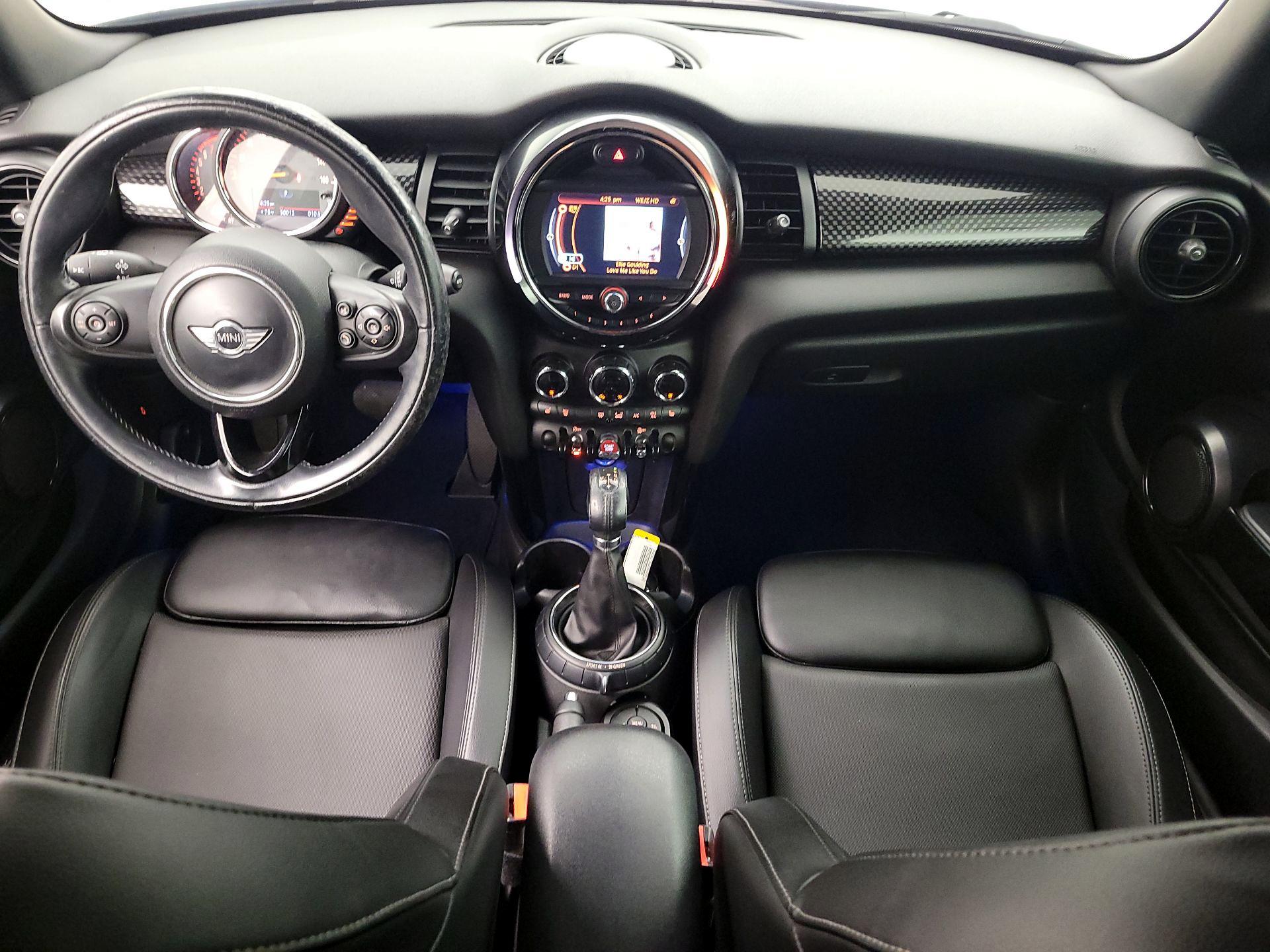 Thumbnail: 2017 MINI Cooper - 9