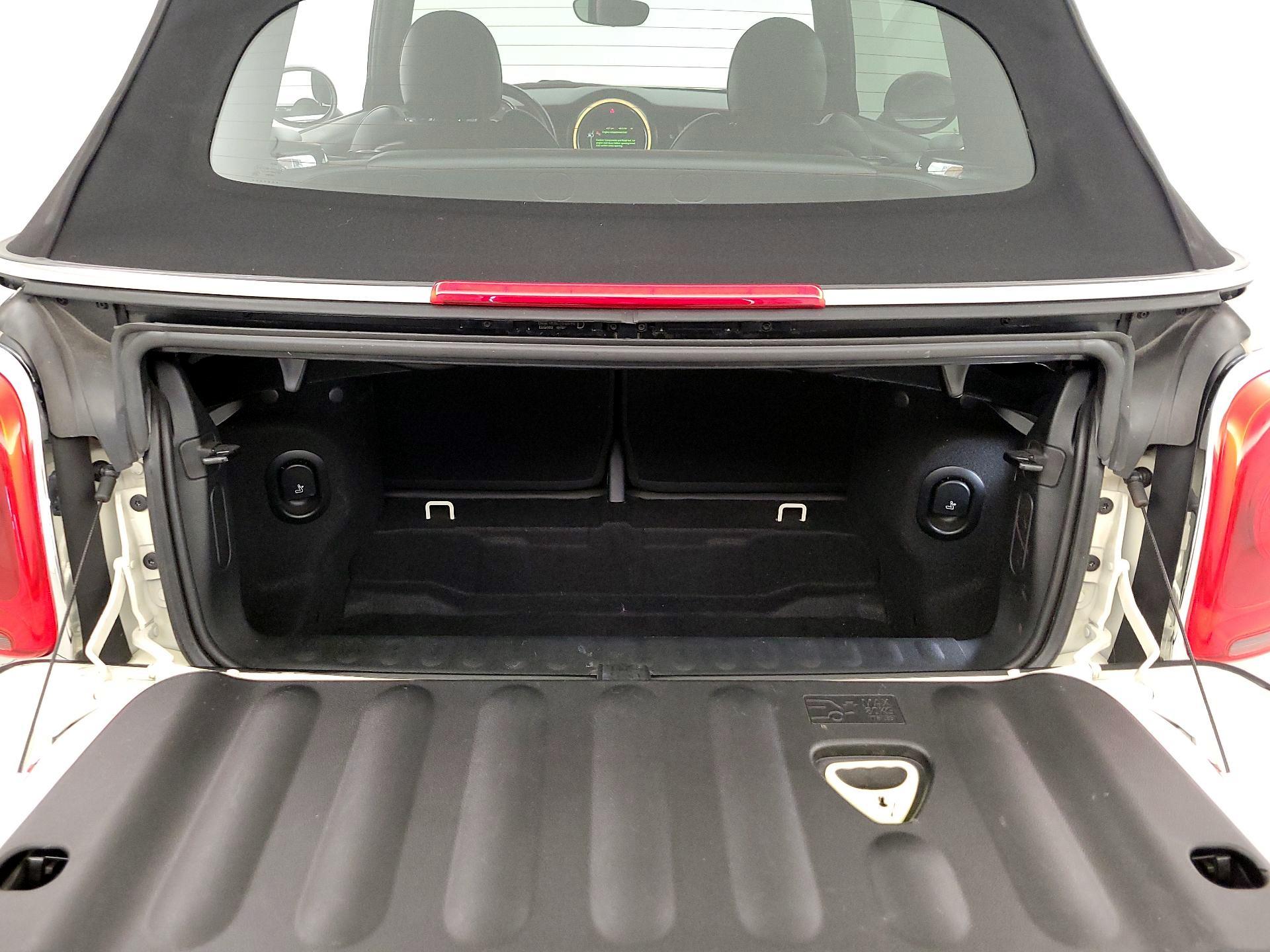 Thumbnail: 2017 MINI Cooper - 20