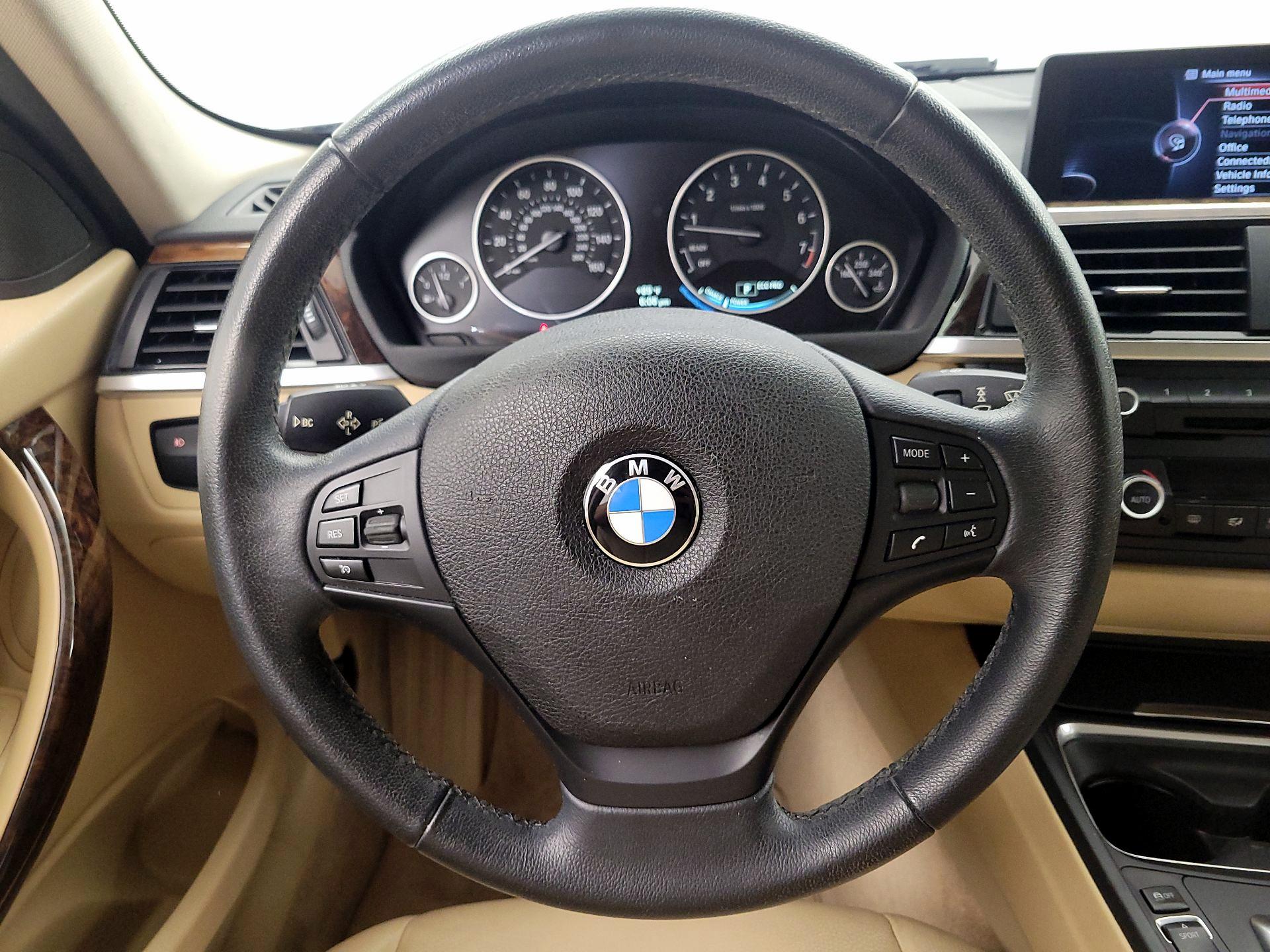 Thumbnail: 2014 BMW 3 Series - 10