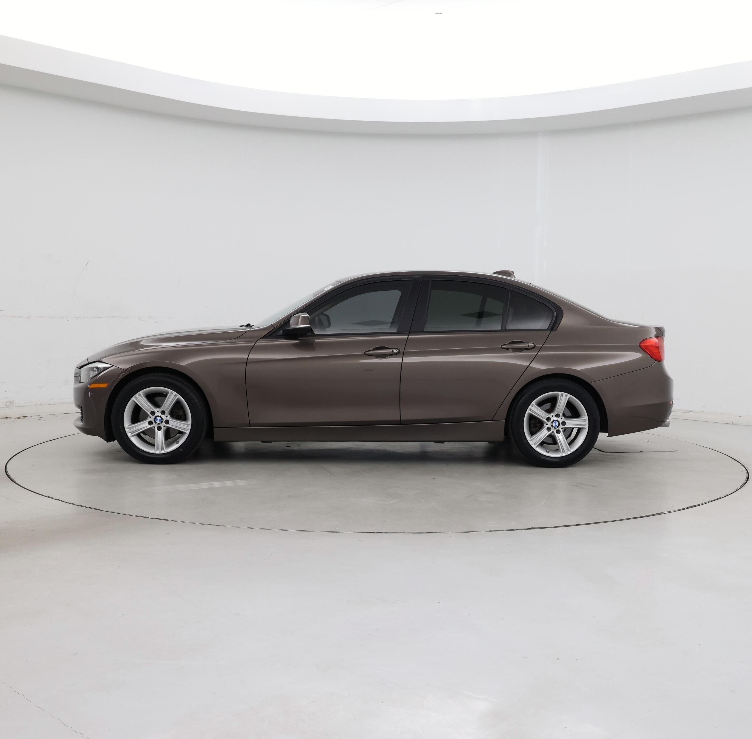 Thumbnail: 2014 BMW 3 Series - 3